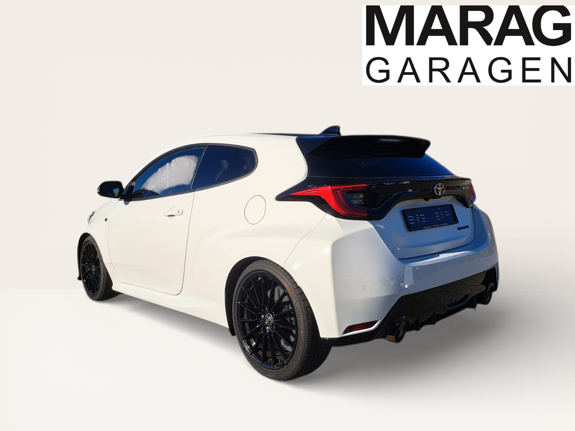 TOYOTA Yaris 1.6 GR Sport-image-9