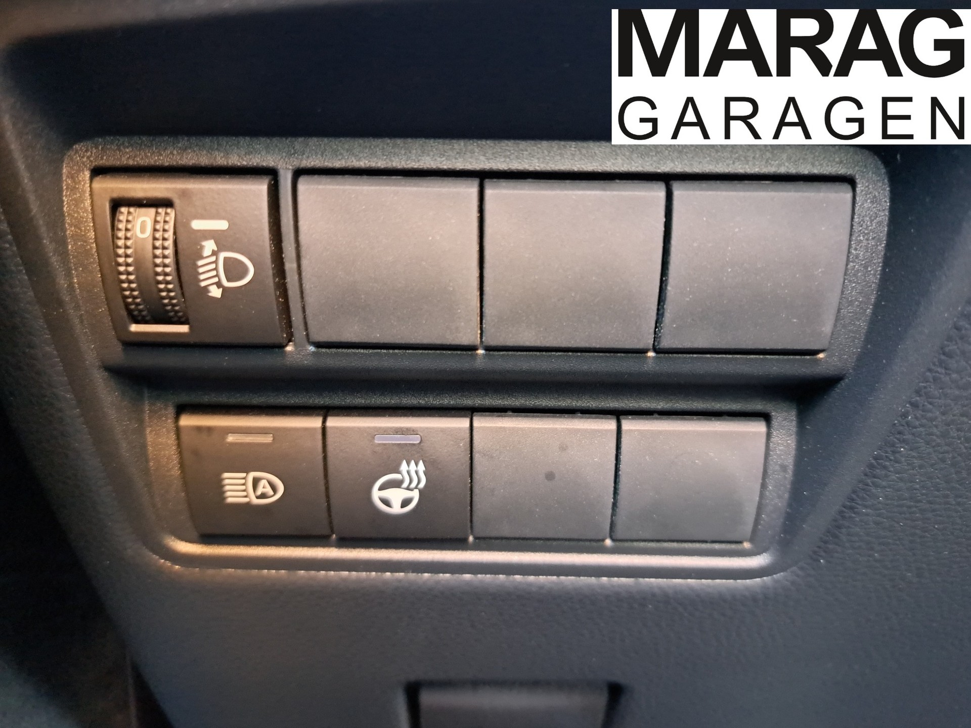 TOYOTA Yaris 1.6 GR Sport-image-15