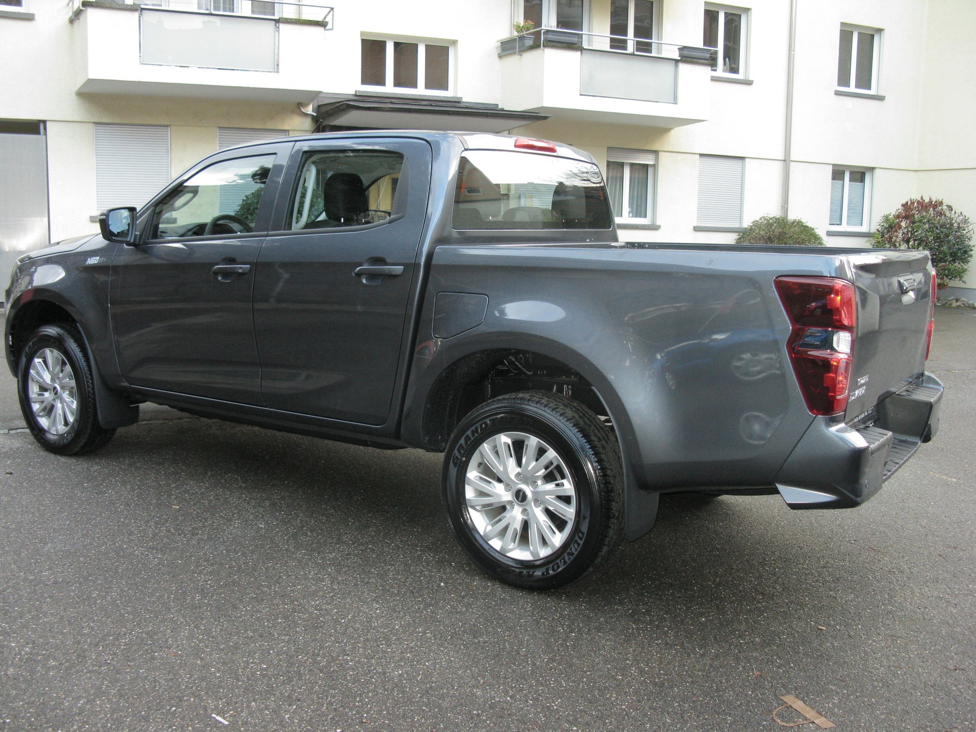 ISUZU D-Max Crew Pick-up 1.9 DDi N60 BB+ 4x4-image-3