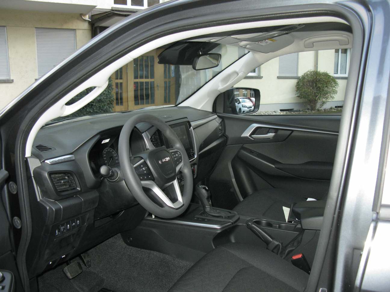 ISUZU D-Max Crew Pick-up 1.9 DDi N60 BB+ 4x4-image-4