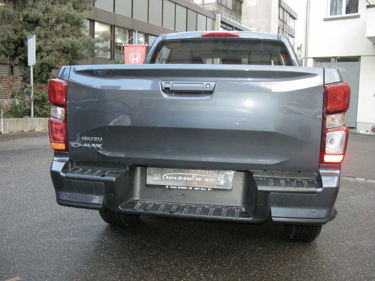 ISUZU D-Max Crew Pick-up 1.9 DDi N60 BB+ 4x4-image-10