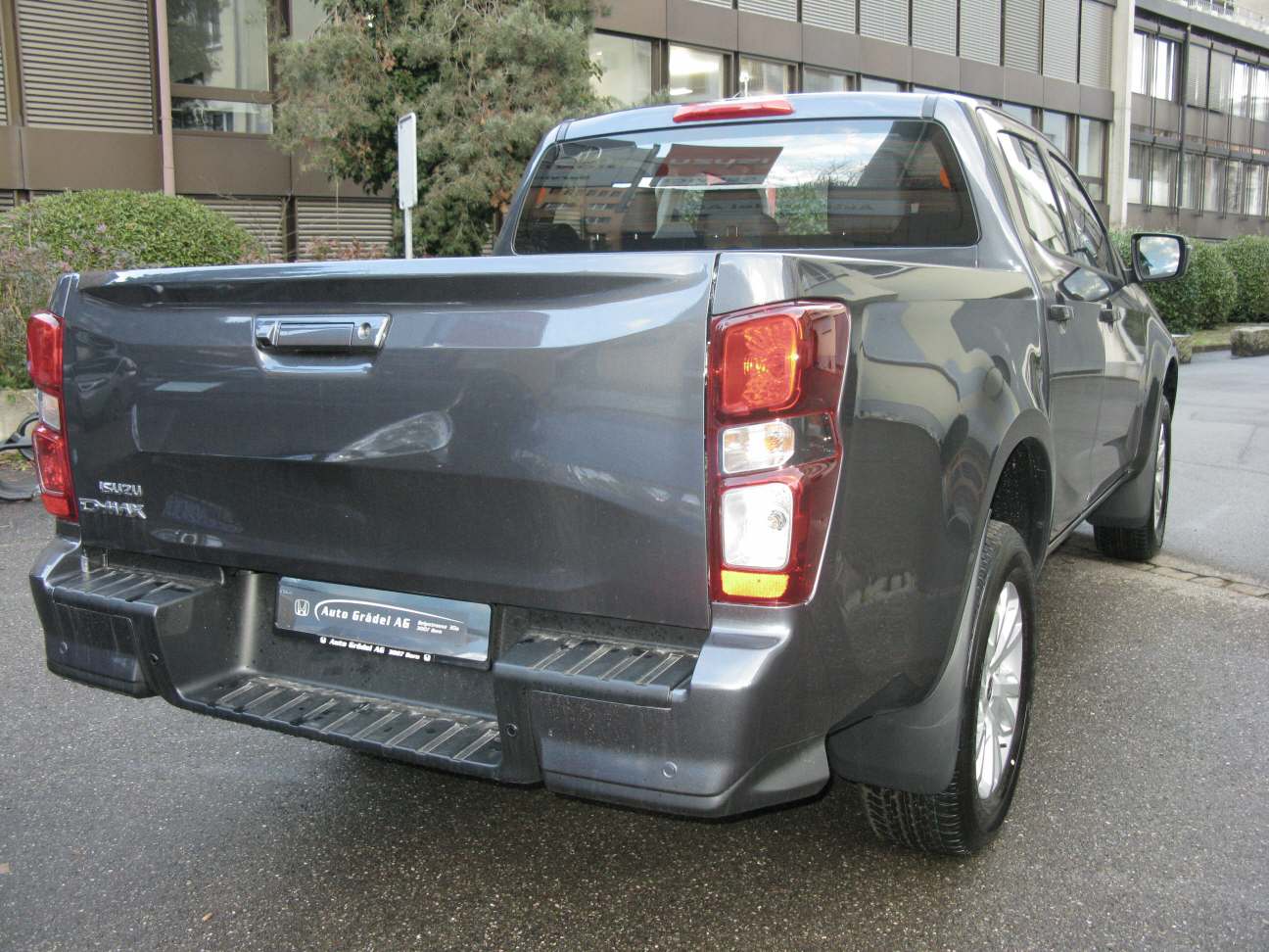 ISUZU D-Max Crew Pick-up 1.9 DDi N60 BB+ 4x4-image-11