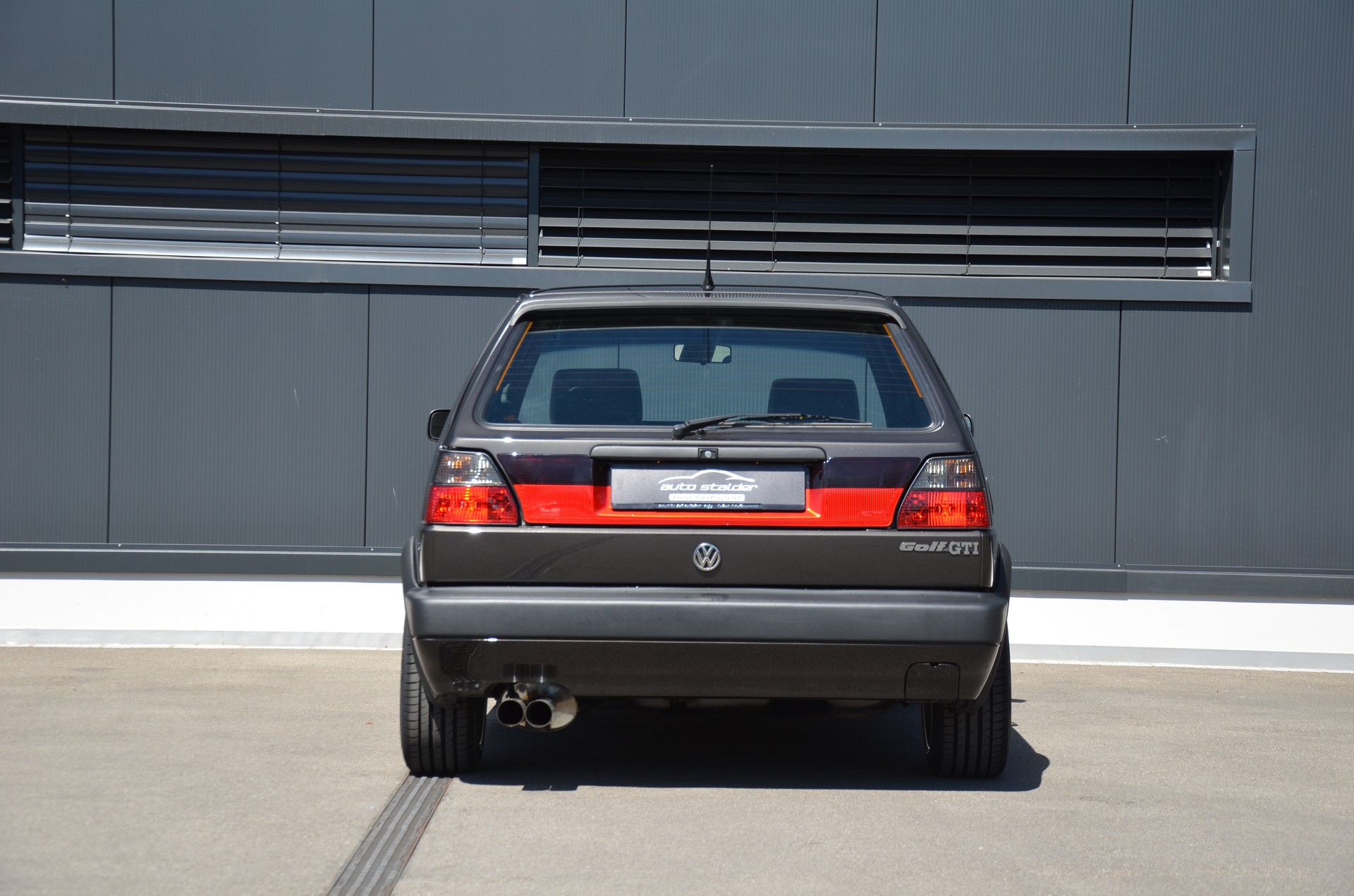VW Golf 1800 GTI 16V HighTec-image-7