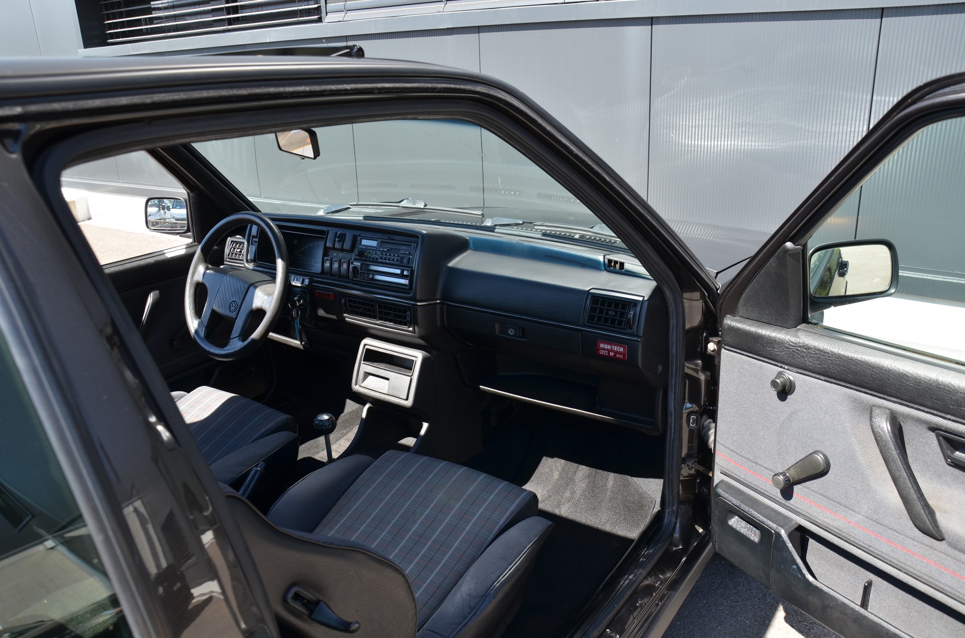 VW Golf 1800 GTI 16V HighTec-image-8