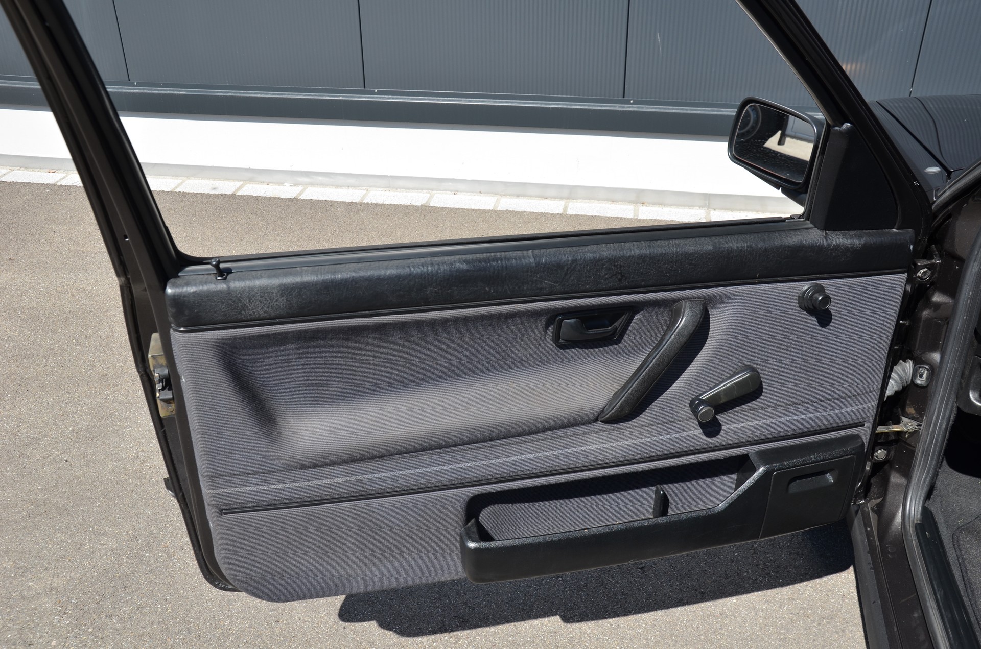 VW Golf 1800 GTI 16V HighTec-image-17
