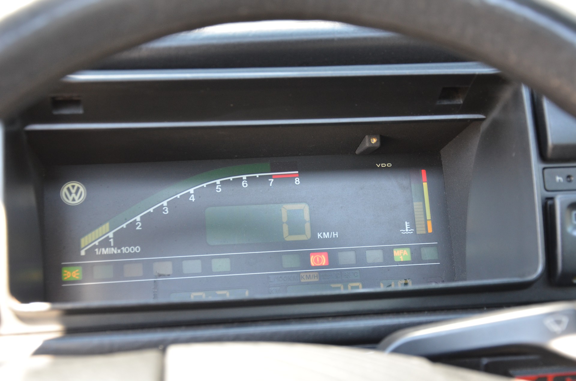 VW Golf 1800 GTI 16V HighTec-image-20
