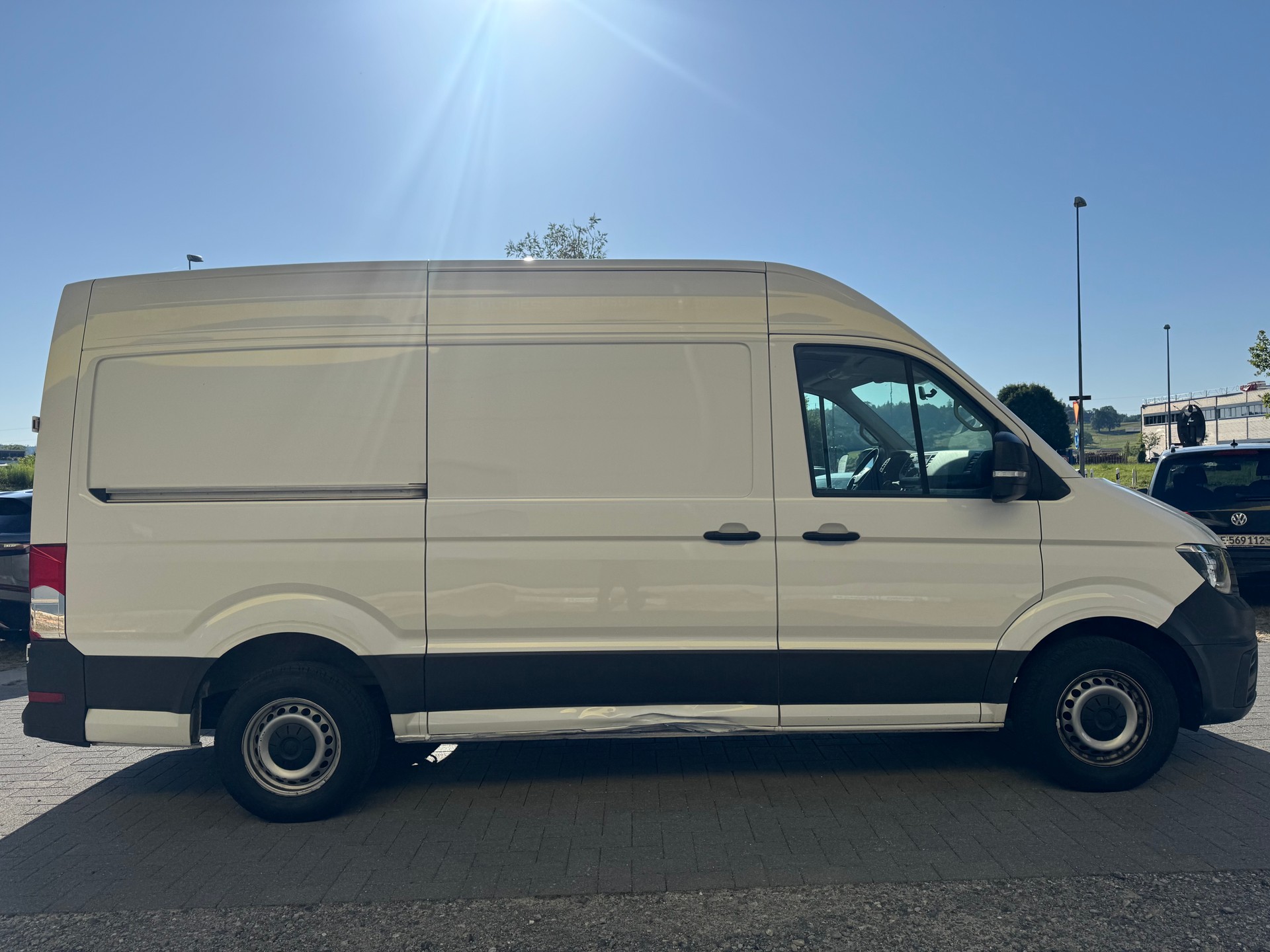 VW Crafter 35 2.0 TDI Entry L3 A-image-3