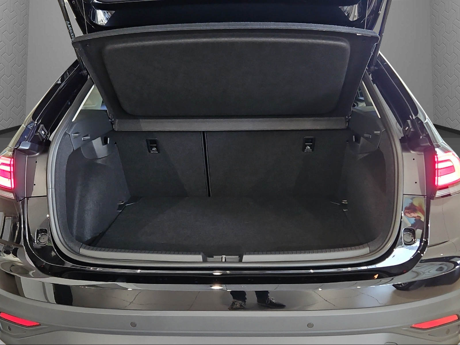 VW VW Taigo United 1.0TSi 115cv DSG-image-14