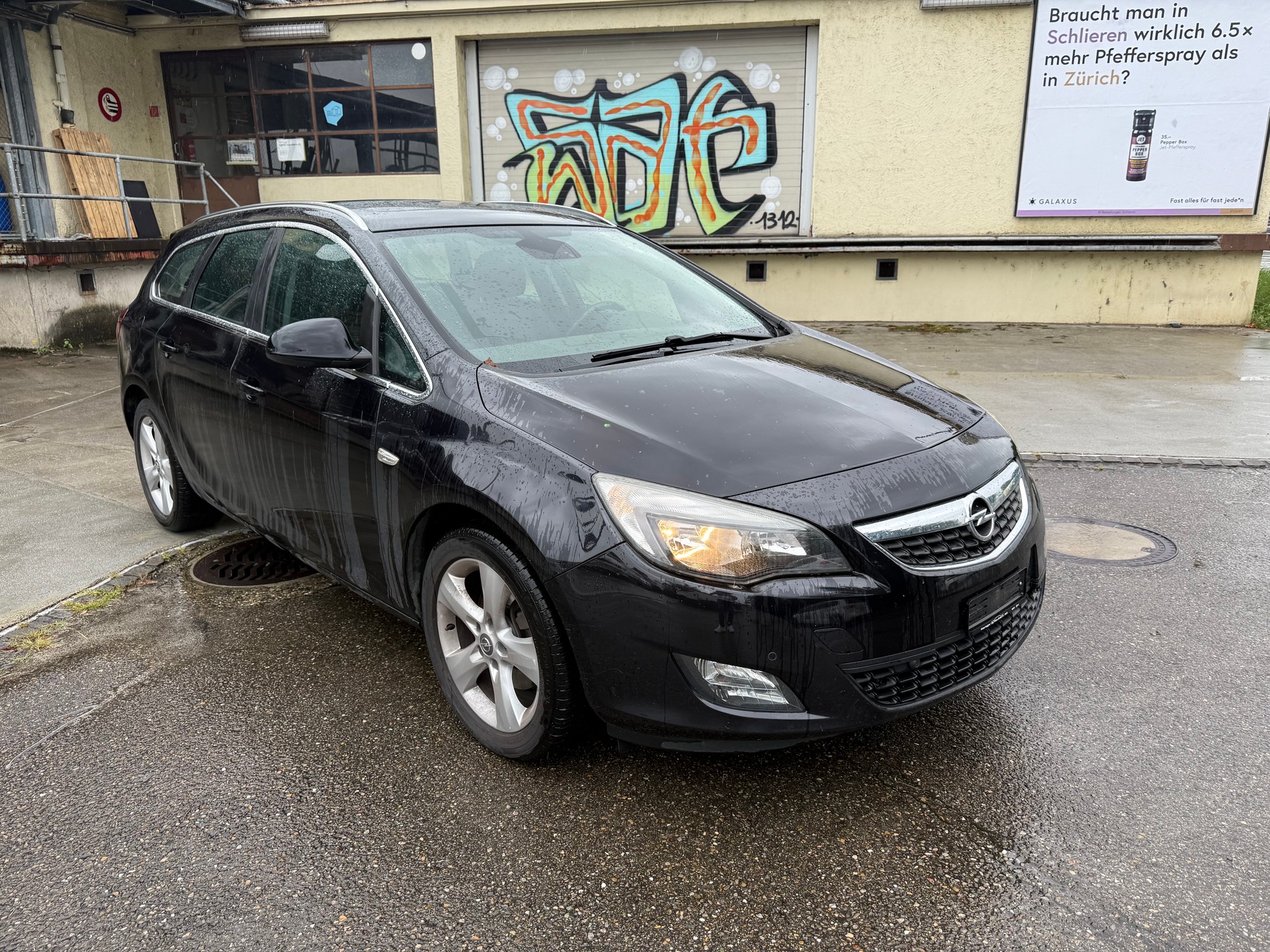 OPEL Astra SportsTourer 1.6i 16V Turbo Sport-image-2