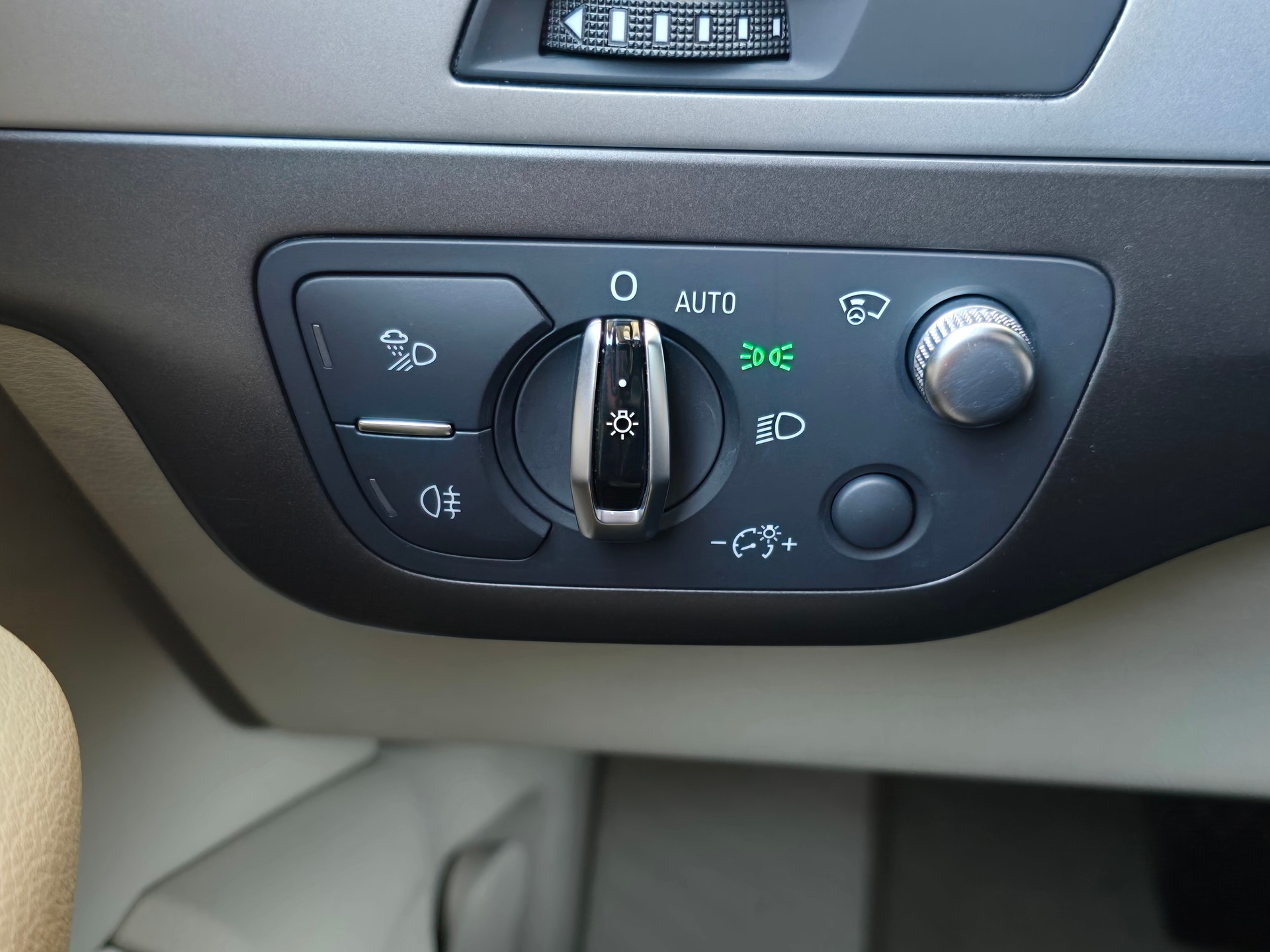 AUDI Q7 3.0 TDI ultra quattro tiptronic Luftfederung-image-29