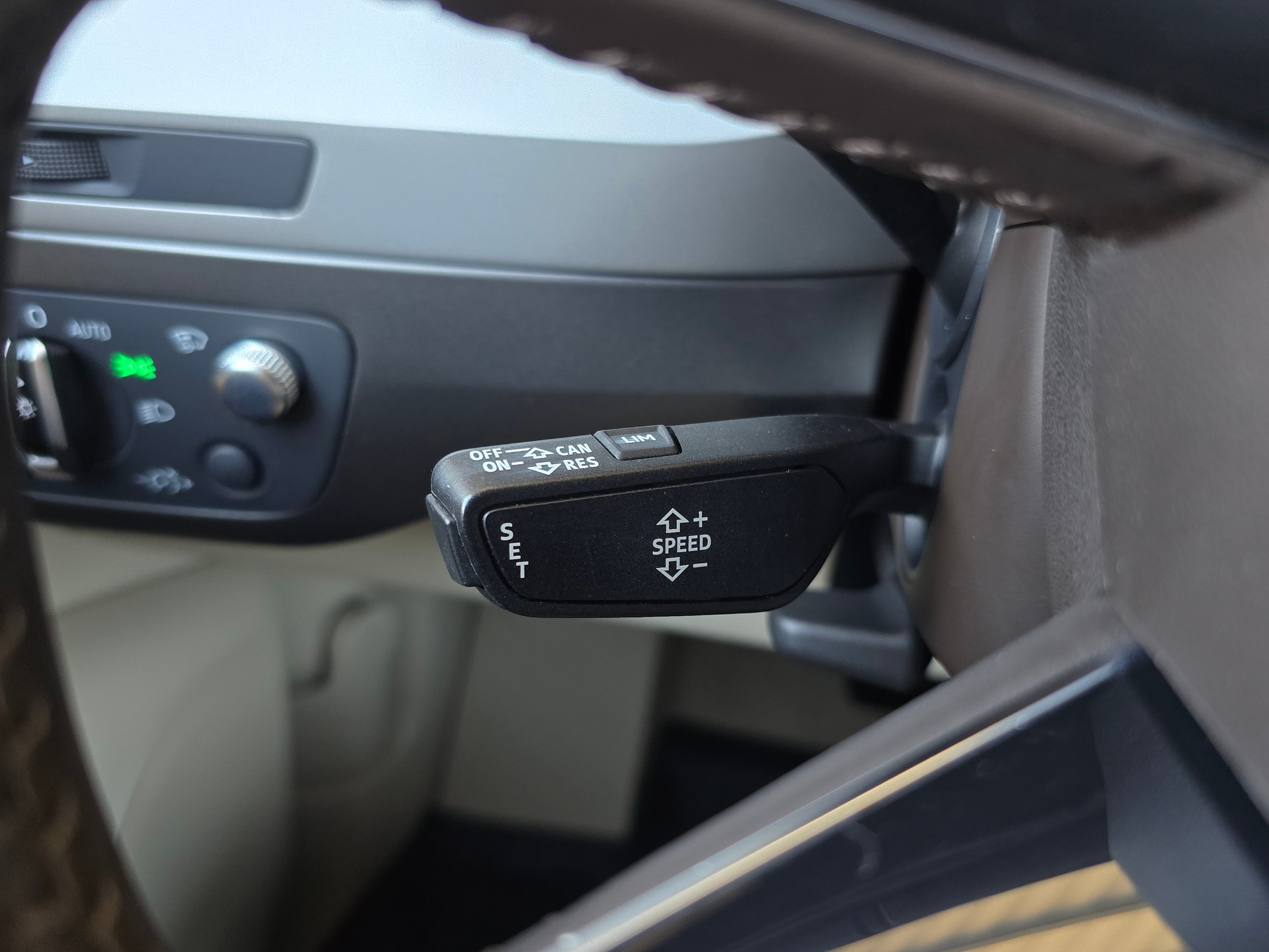 AUDI Q7 3.0 TDI ultra quattro tiptronic Luftfederung-image-30