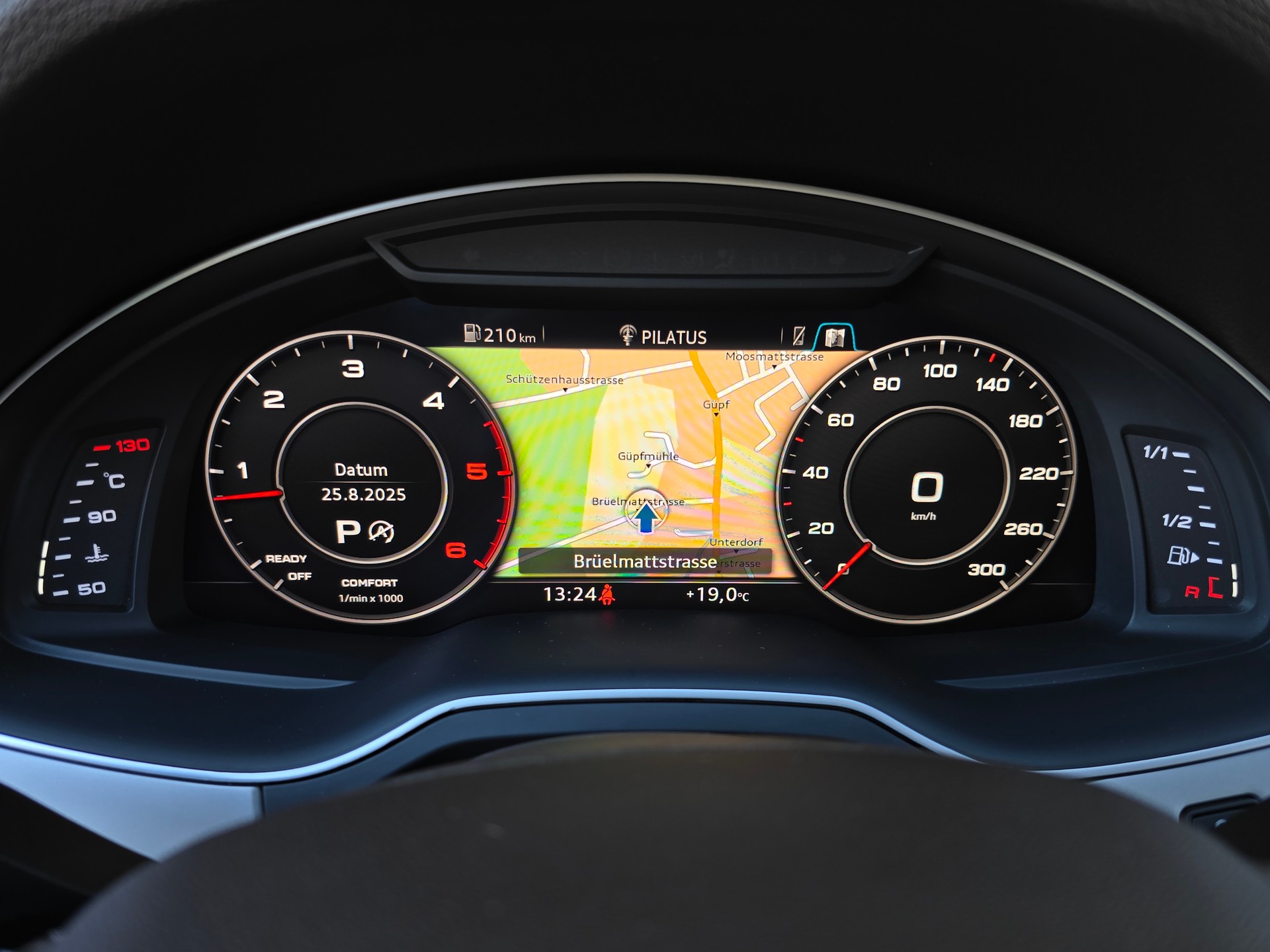 AUDI Q7 3.0 TDI ultra quattro tiptronic Luftfederung-image-15