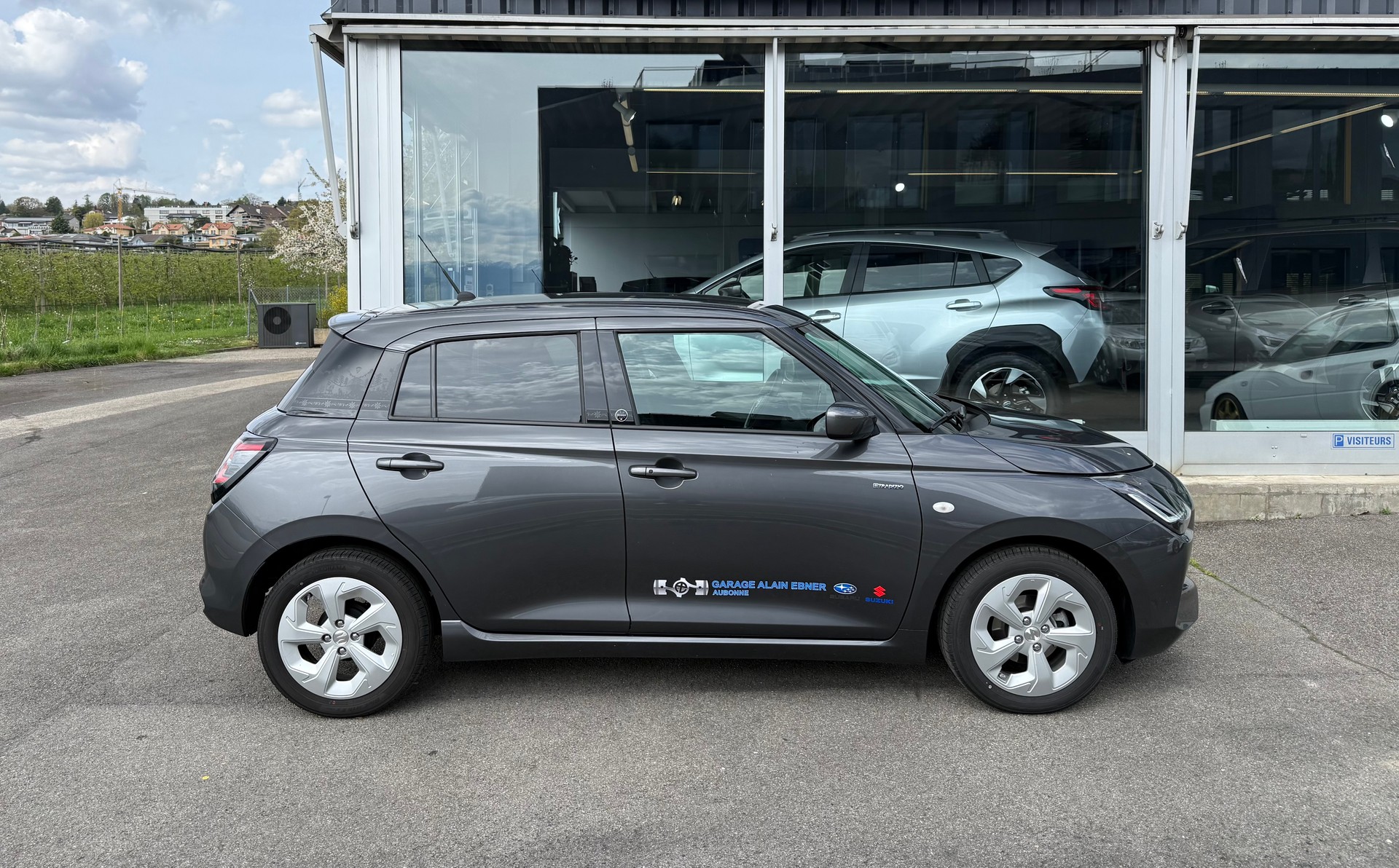 SUZUKI Swift 1.2 Tradizio Hybrid CVT-image-2