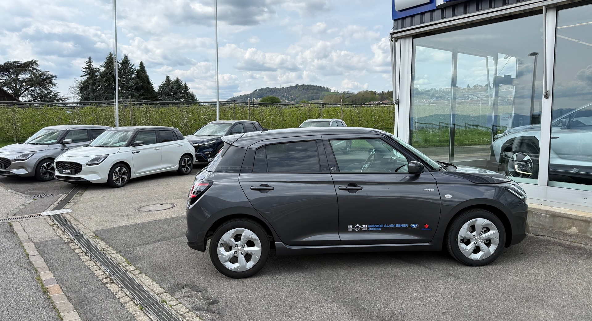 SUZUKI Swift 1.2 Tradizio Hybrid CVT-image-10