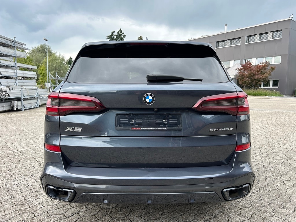 BMW X5 xDrive 48V 40d M Sport Steptronic-showroom-element-3