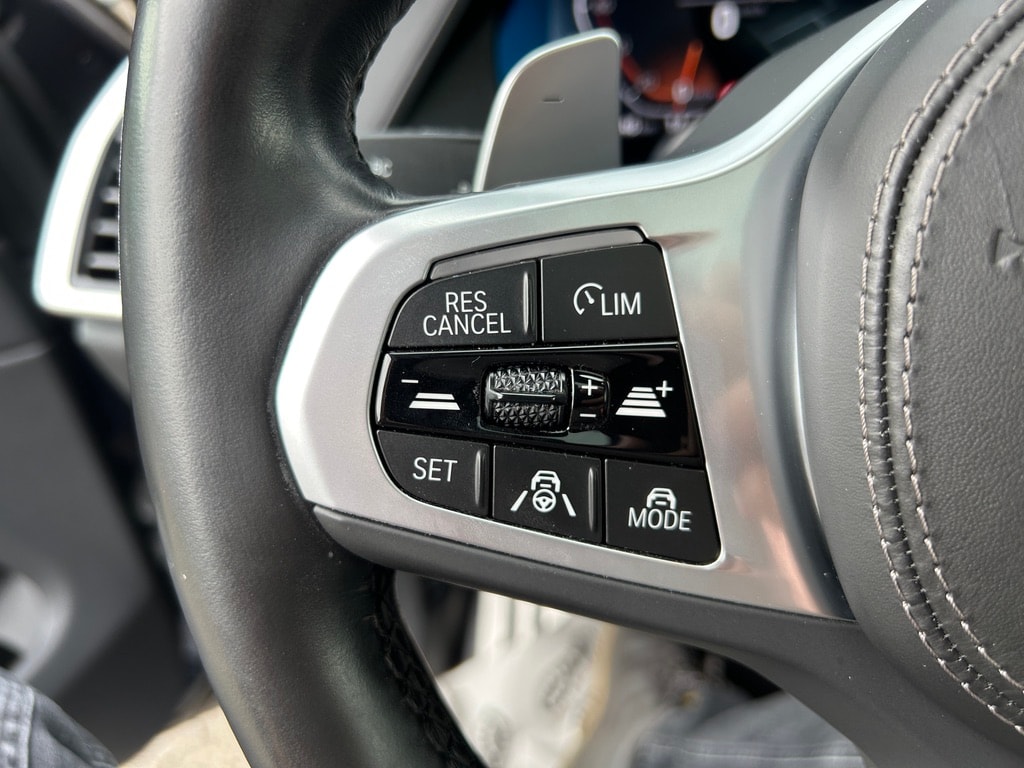 BMW X5 xDrive 48V 40d M Sport Steptronic-image-15