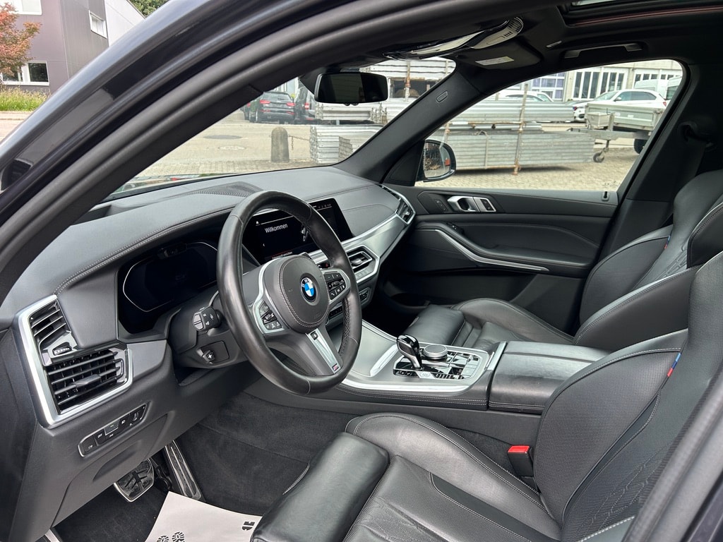 BMW X5 xDrive 48V 40d M Sport Steptronic-image-8
