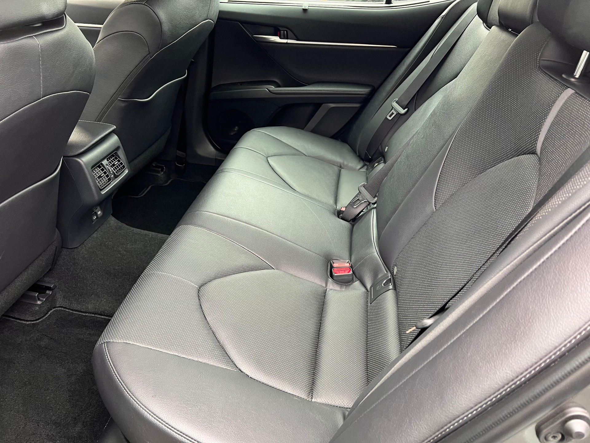 TOYOTA Camry 2.5 HSD Premium-image-10