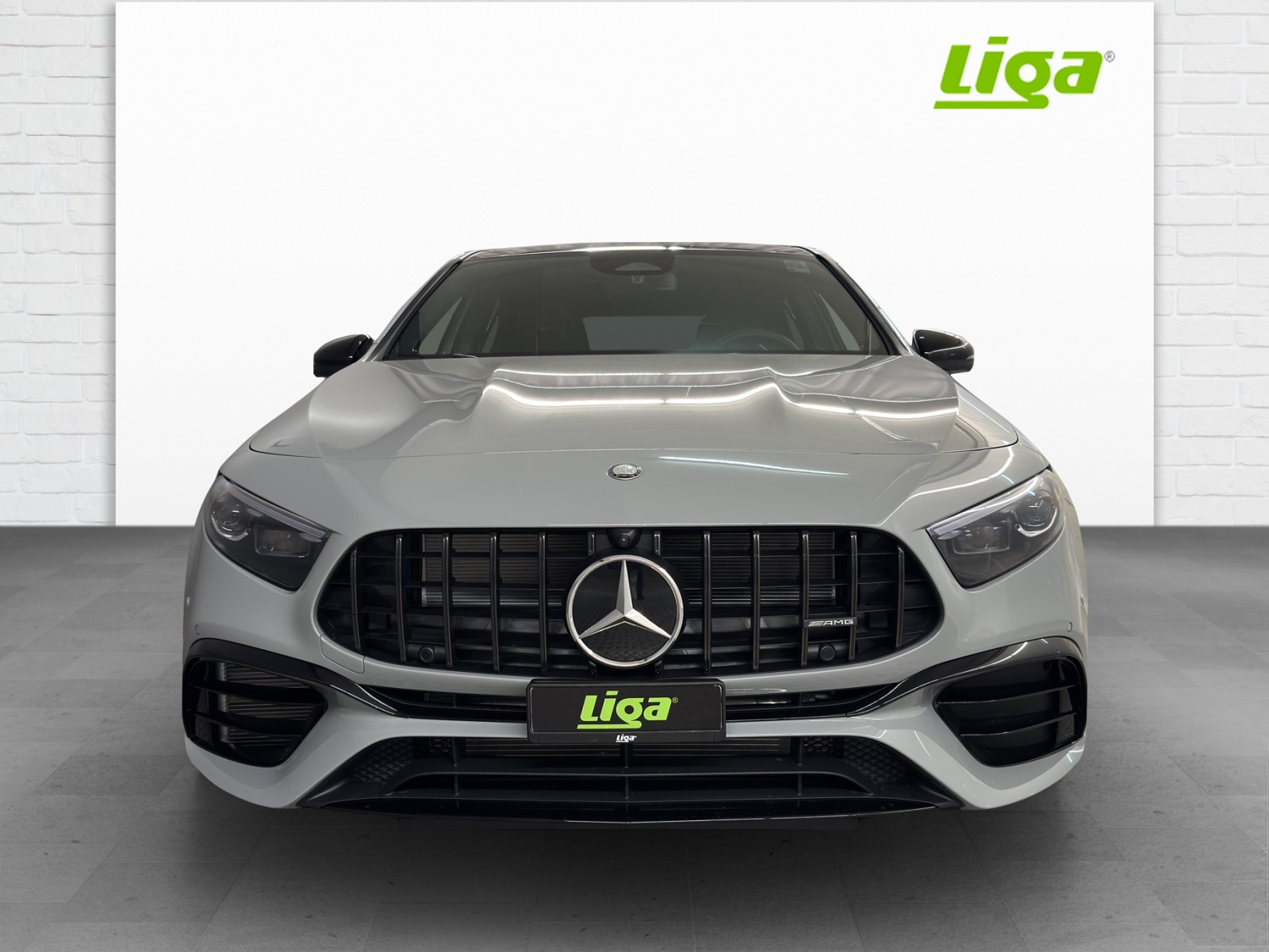 MERCEDES-BENZ AMG A 45 S 4Matic +-showroom-element-2