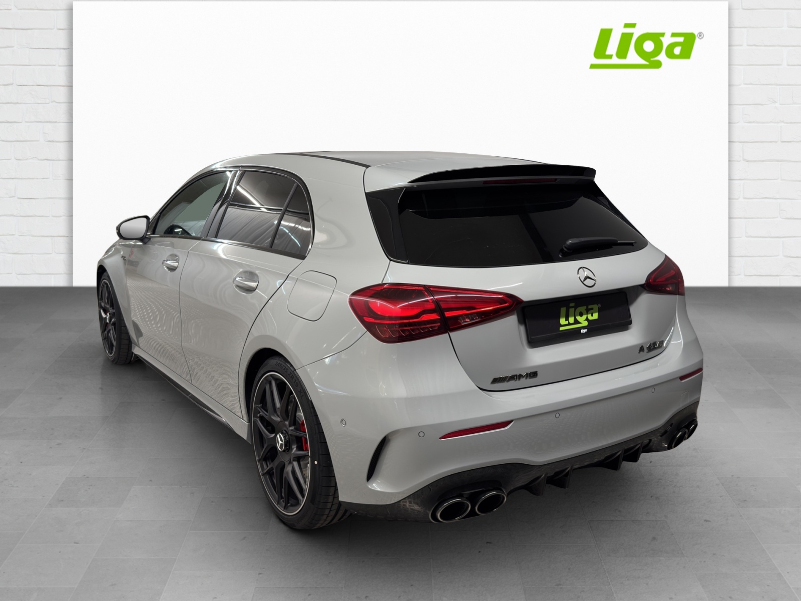 MERCEDES-BENZ AMG A 45 S 4Matic +-showroom-element-3