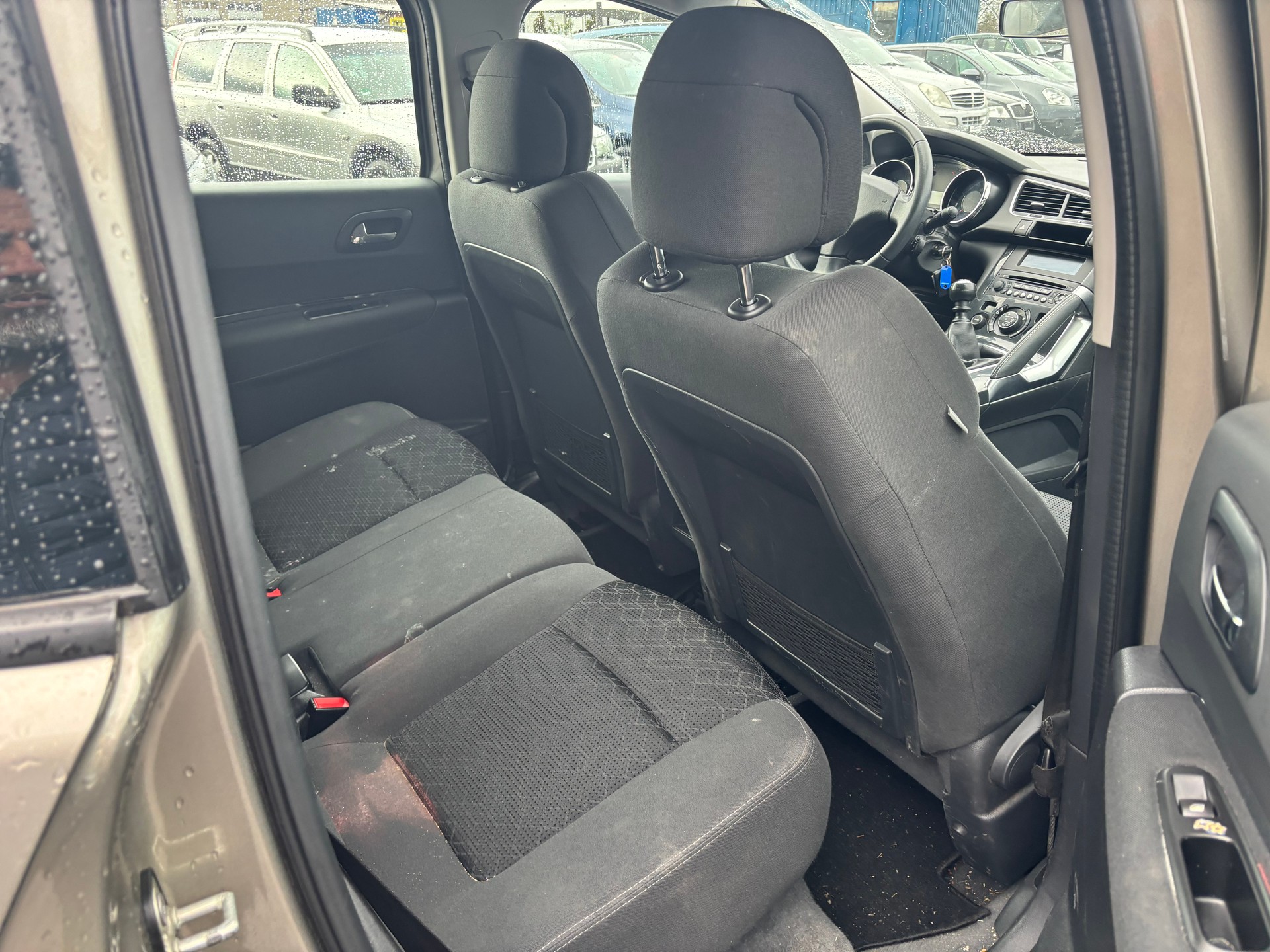 PEUGEOT 3008 1.2 Pure Tech Féline-image-8
