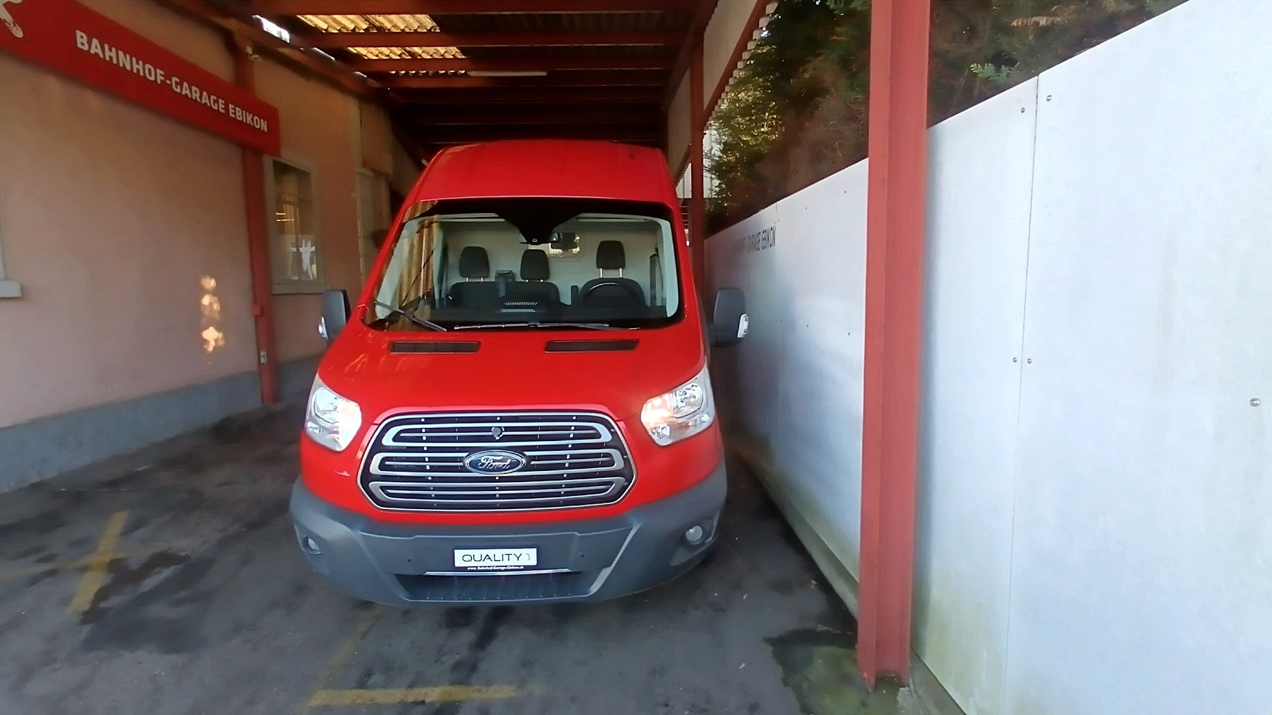 FORD Transit Van 350 L2 Ambiente 2.0 TDCi 170 FWD-image-1