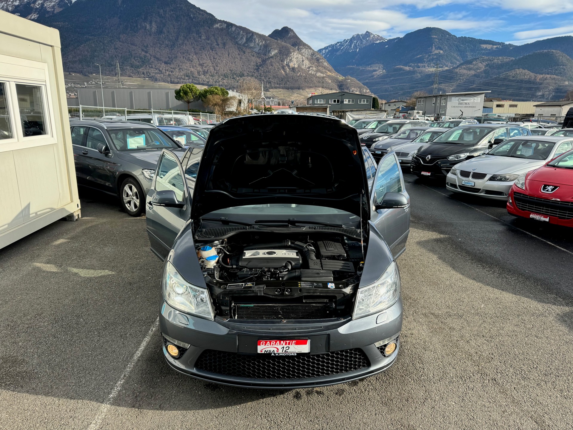 SKODA Octavia Combi 2.0 TSI RS-image-14