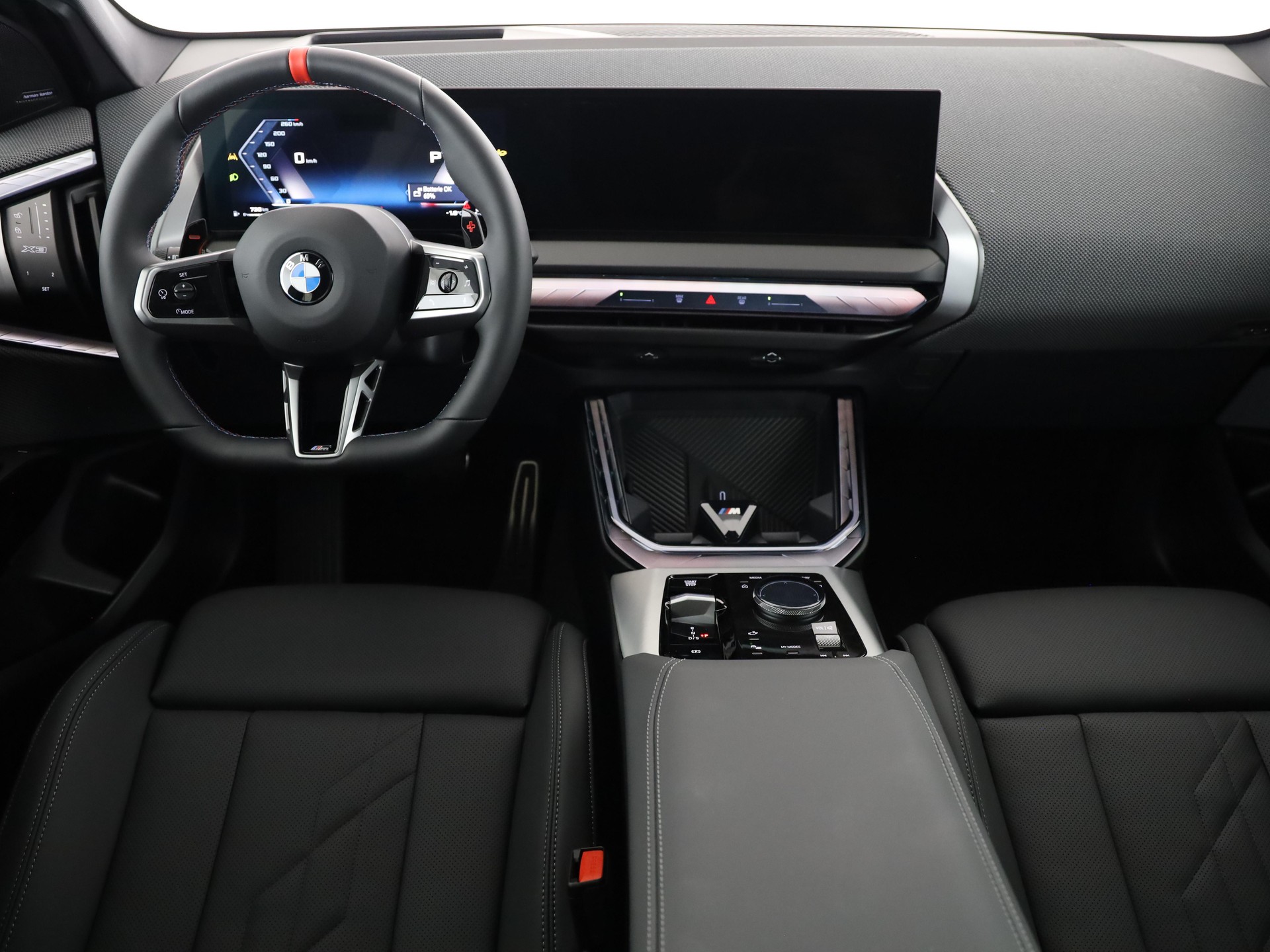 BMW X3 M50i-image-15