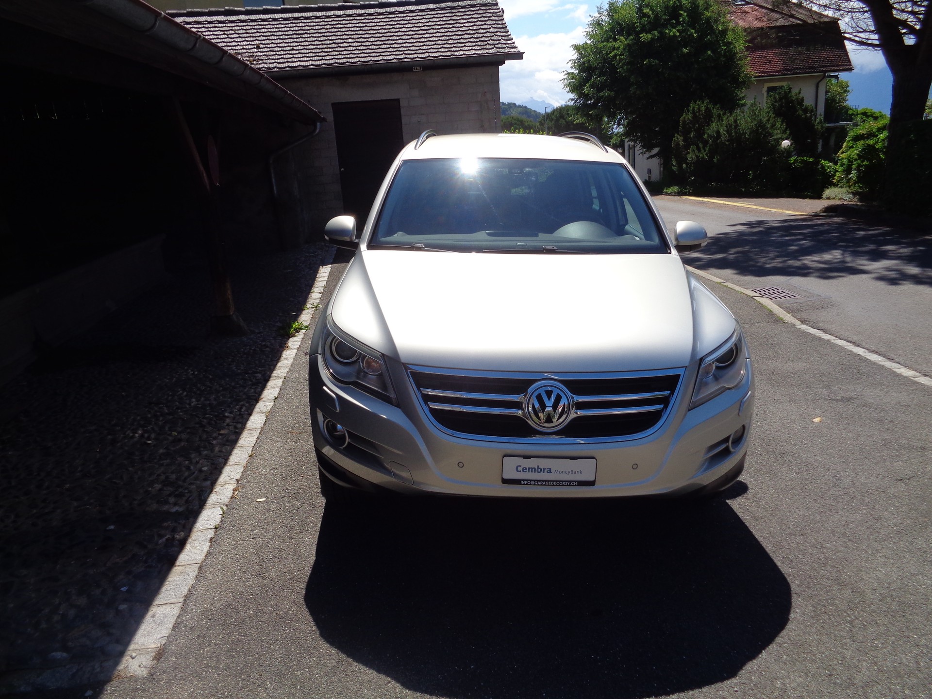 VW Tiguan 2.0 TDI Track&Field Tiptronic-image-0
