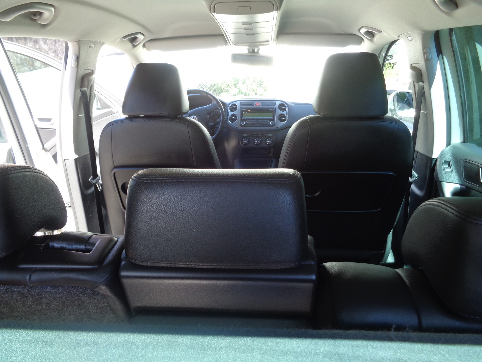 VW Tiguan 2.0 TDI Track&Field Tiptronic-image-12