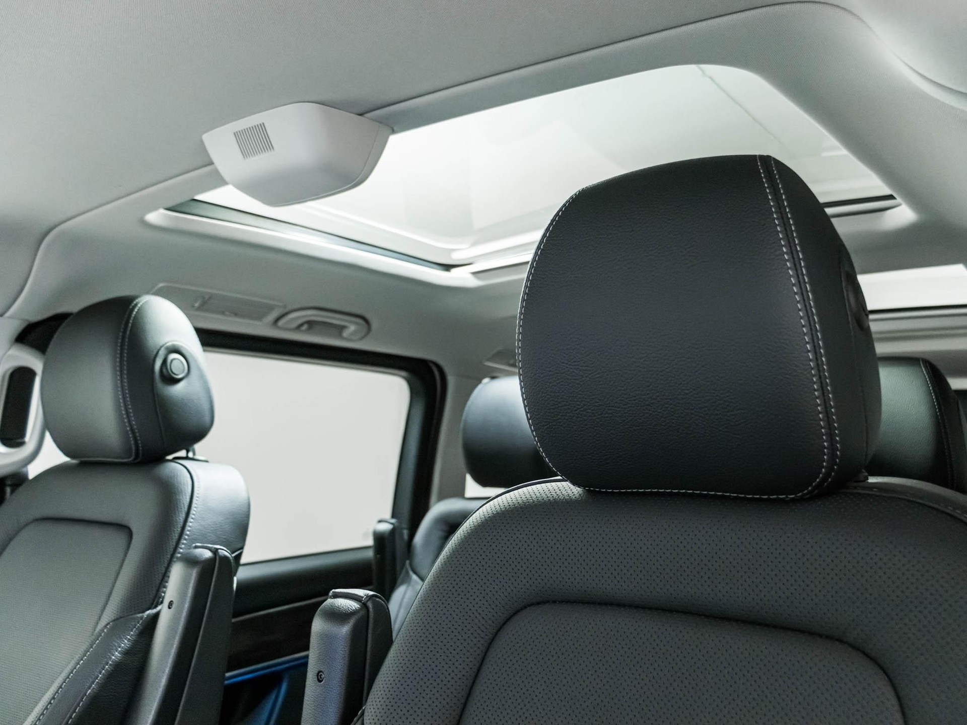 MERCEDES-BENZ V 250 d 4MATIC AVANTGARDE L-image-9