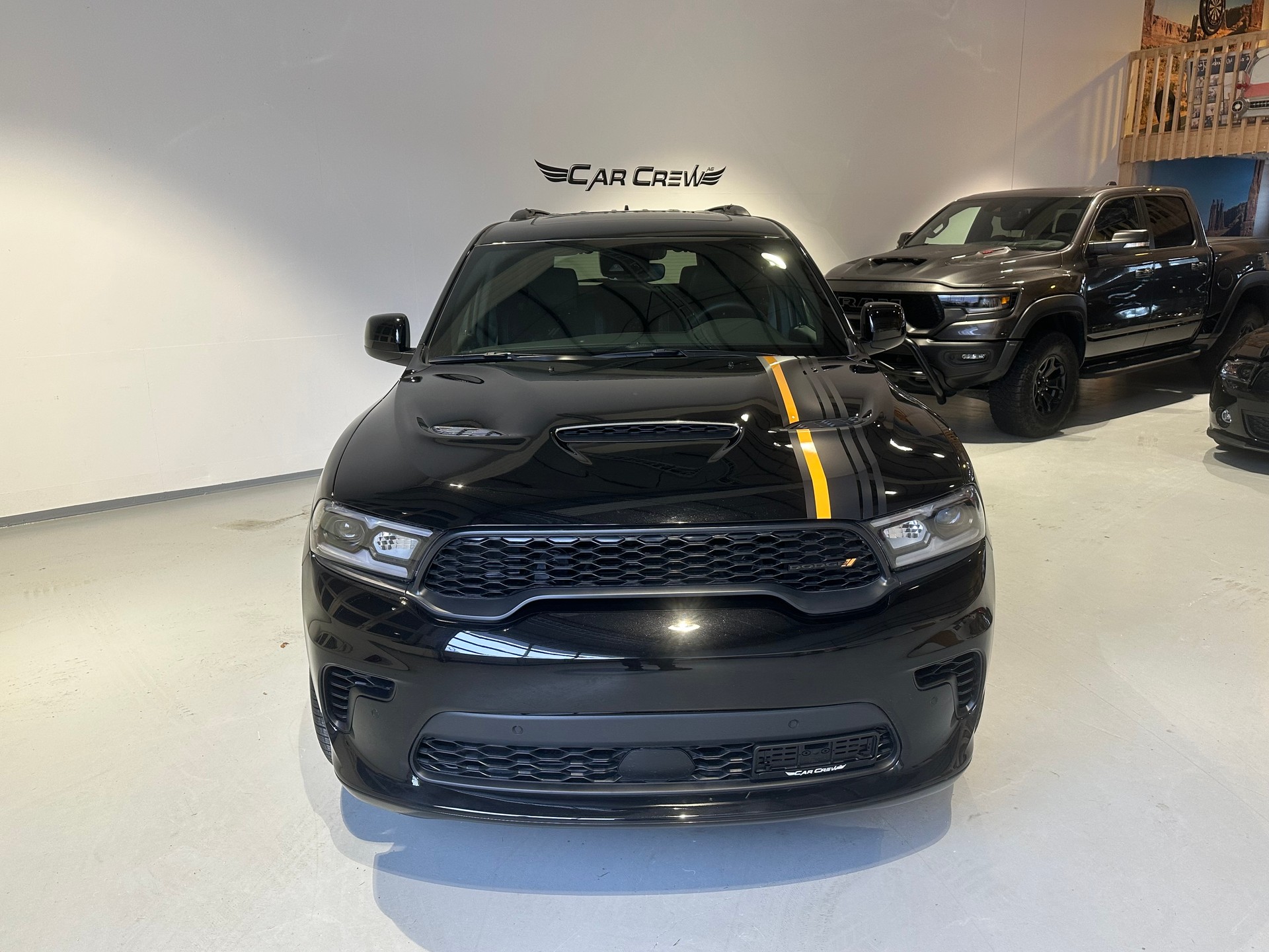 DODGE Durango R/T Tow & Go Orange Edition-image-1