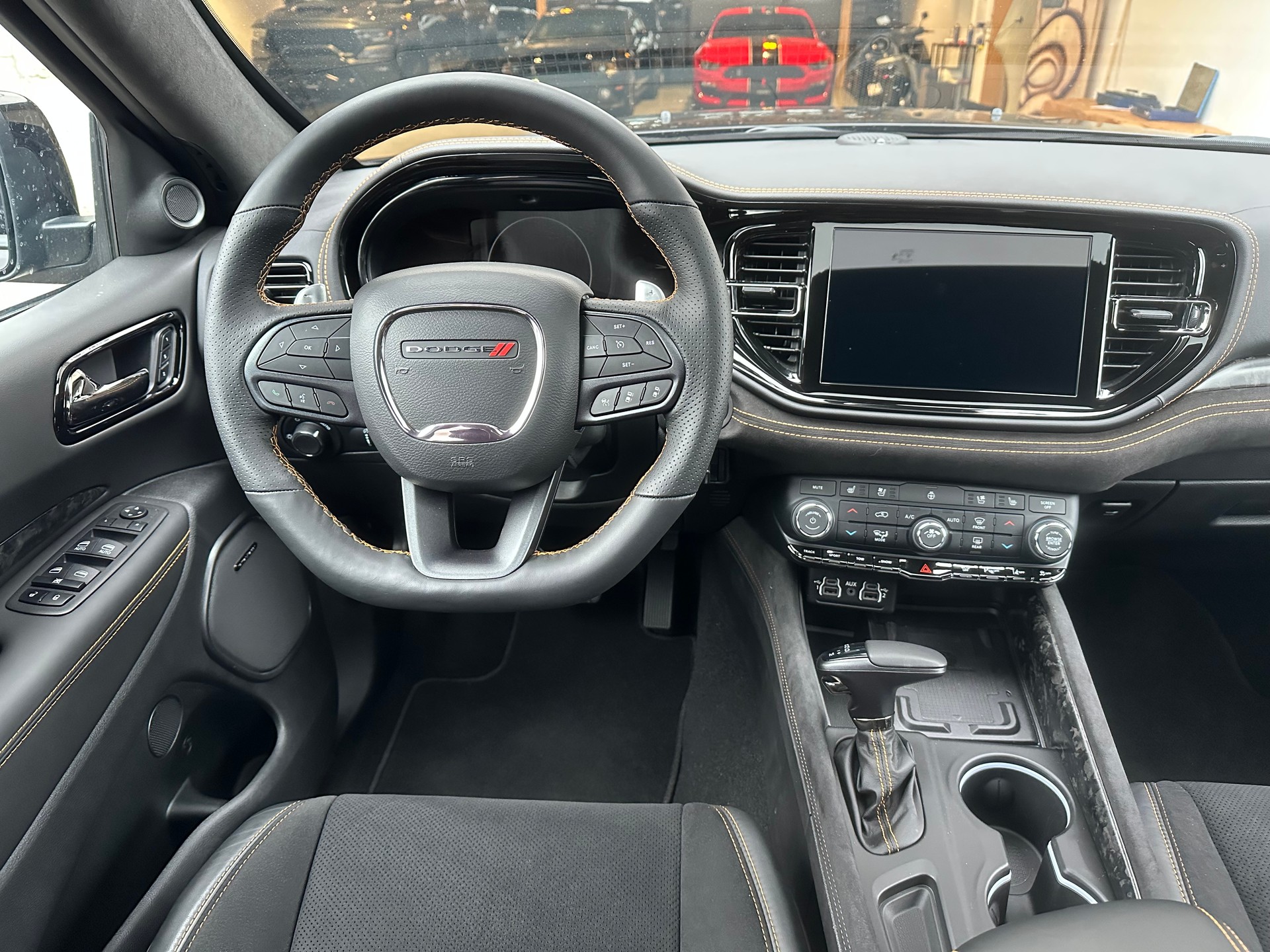 DODGE Durango R/T Tow & Go Orange Edition-image-6