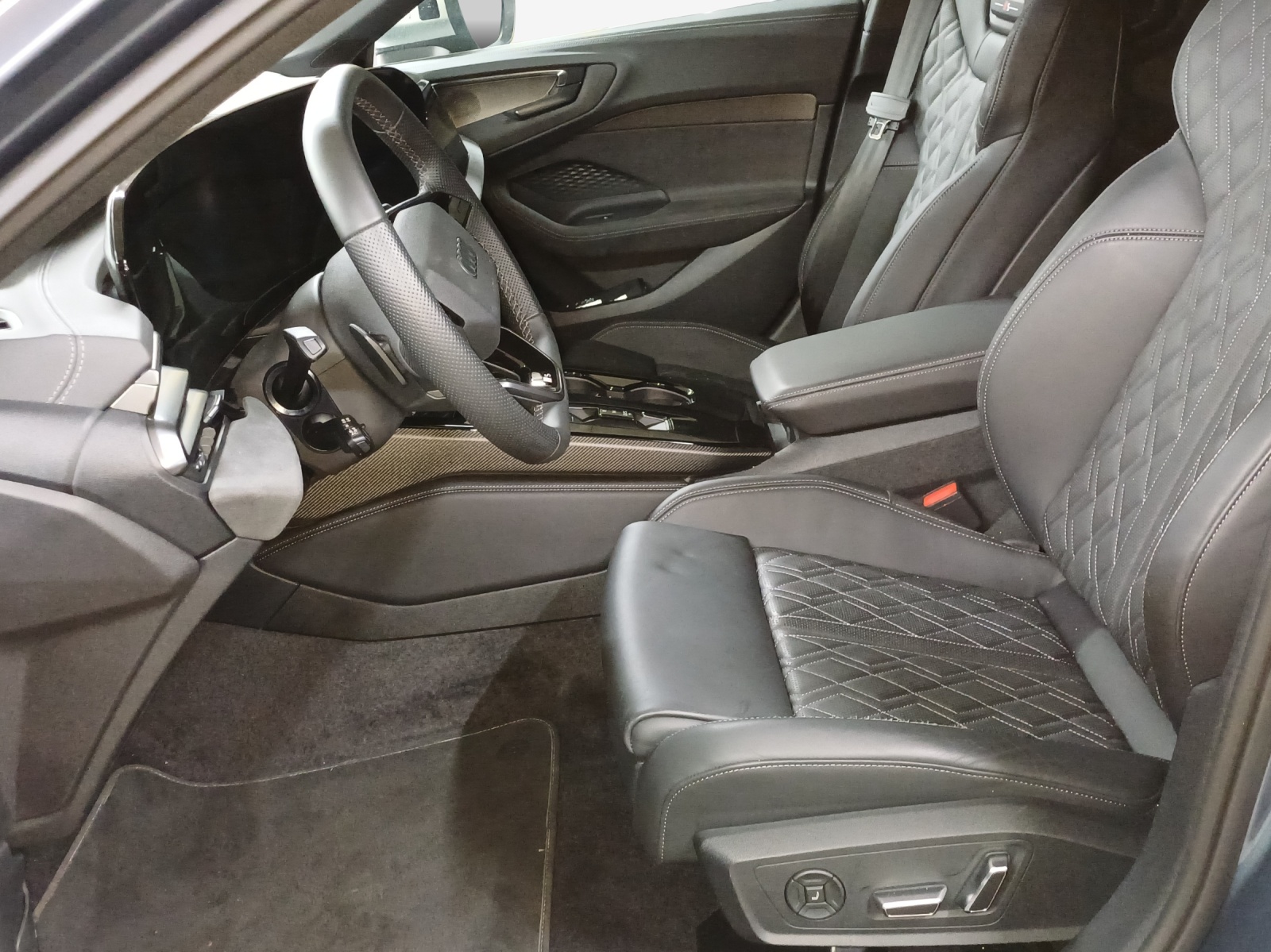 AUDI S5 Avant TFSI quattro S tronic-image-7