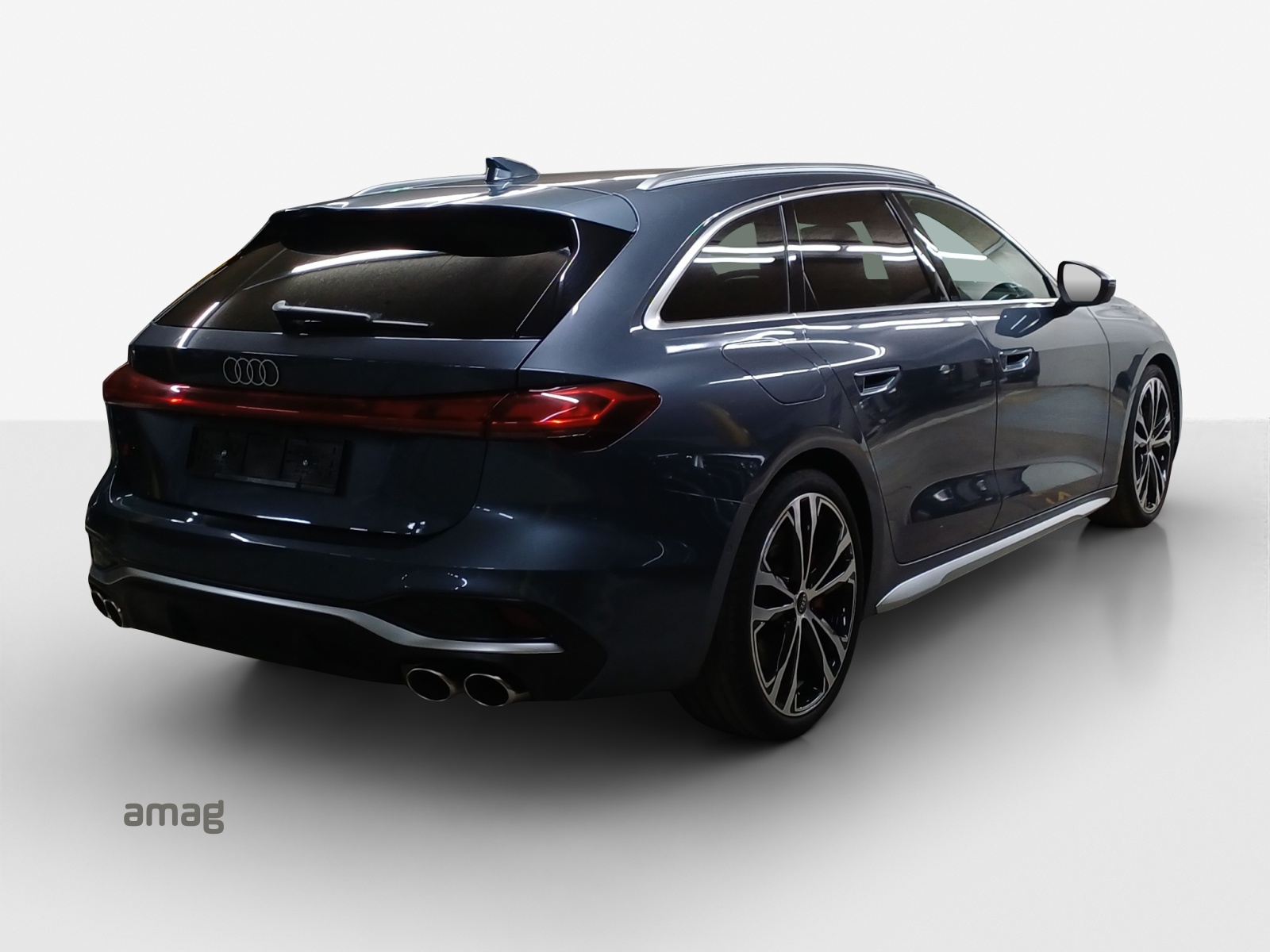 AUDI S5 Avant TFSI quattro S tronic-image-4