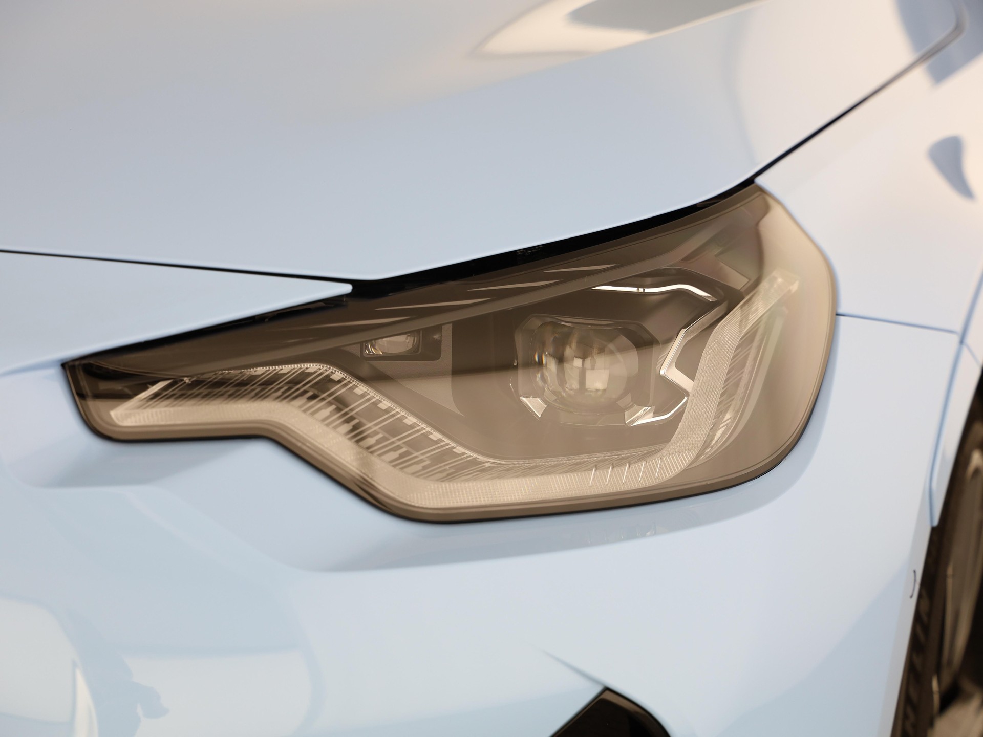 BMW M240i xDrive Coupé-image-5