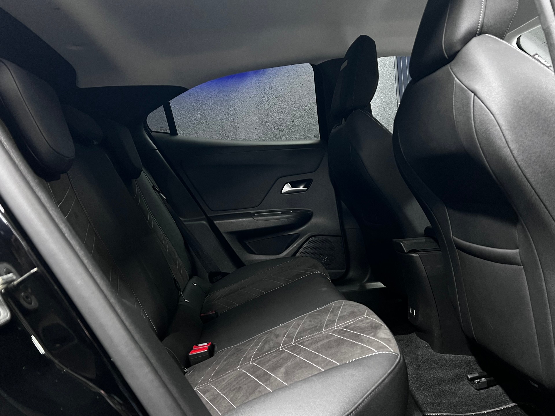 OPEL Mokka e Ultimate-image-9