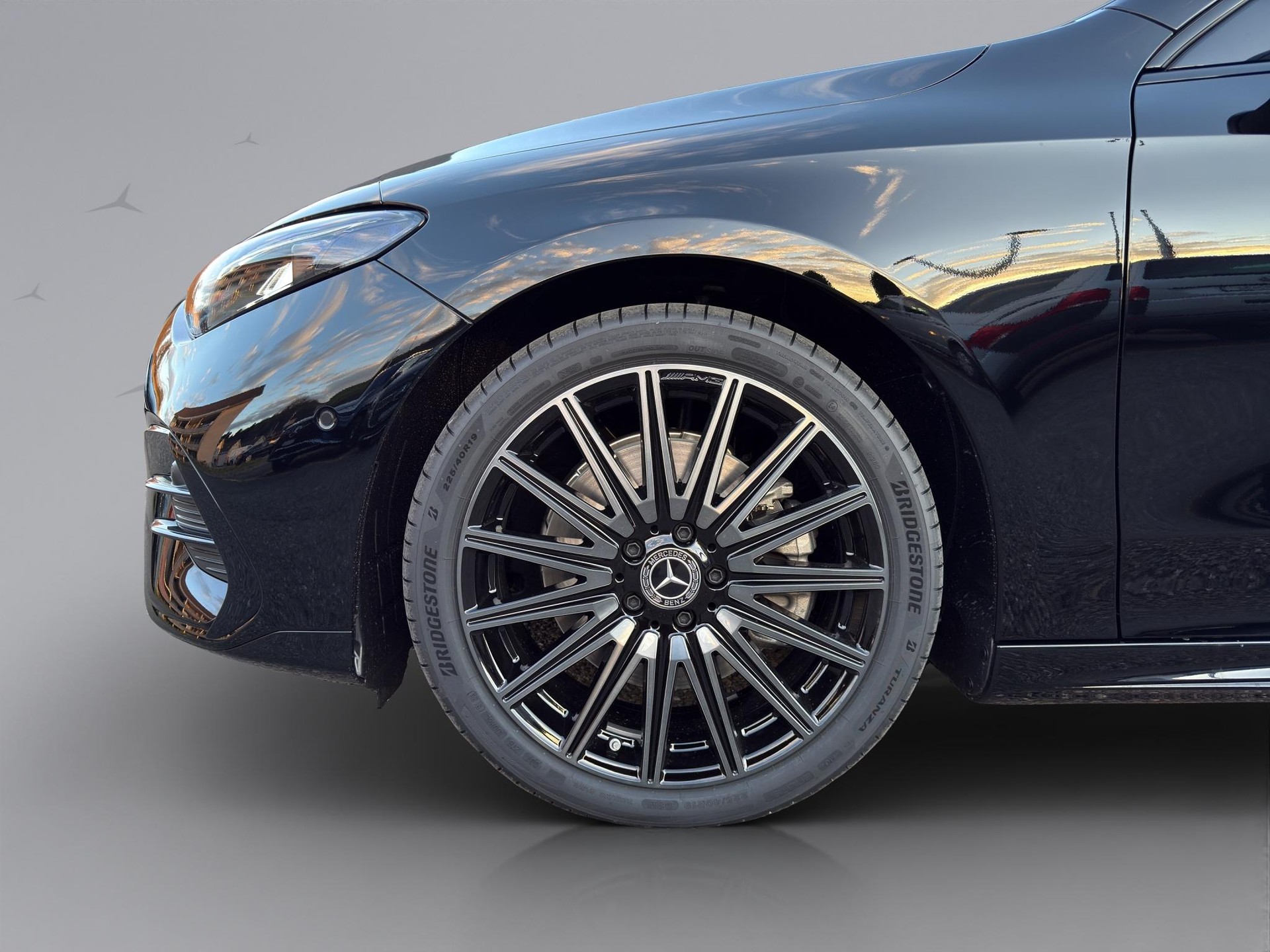 MERCEDES-BENZ CLA 250+ AMG Line-image-19