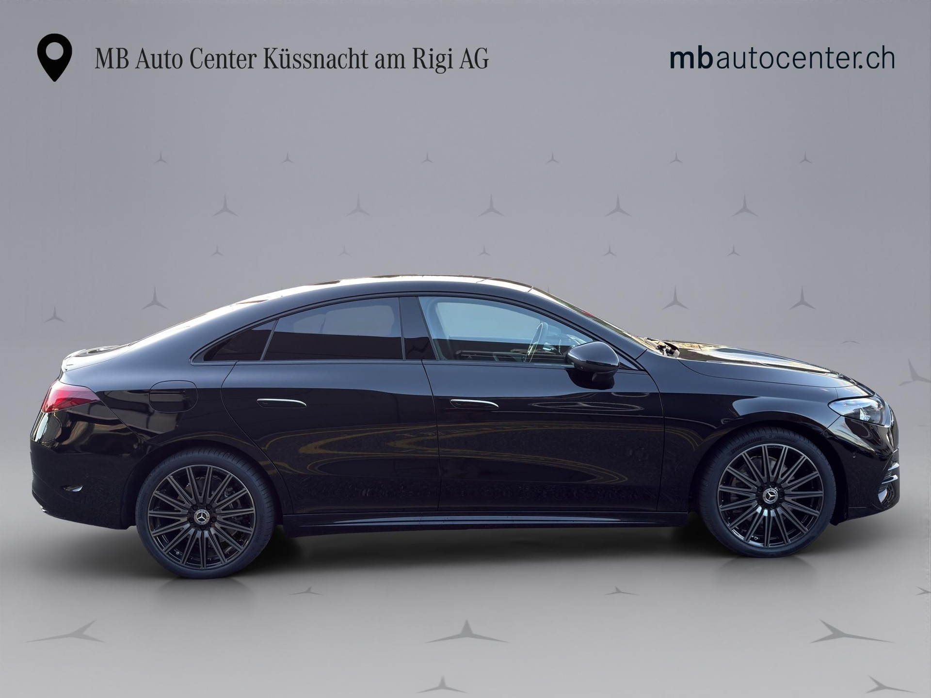 MERCEDES-BENZ CLA 250+ AMG Line-image-6
