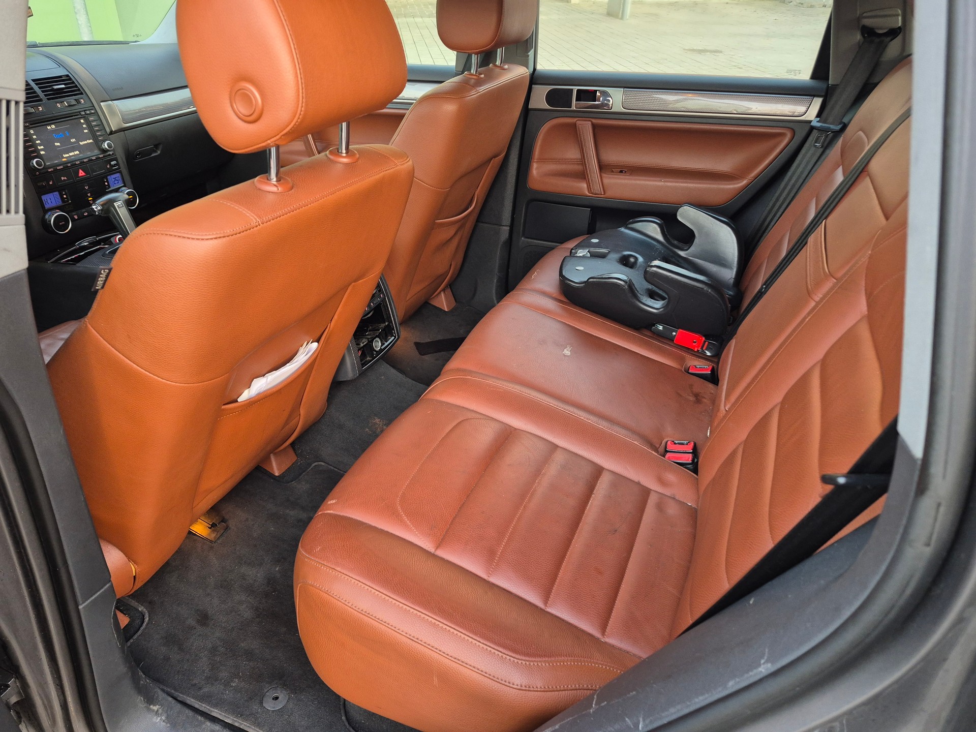 VW Touareg 3.0 TDI-image-9