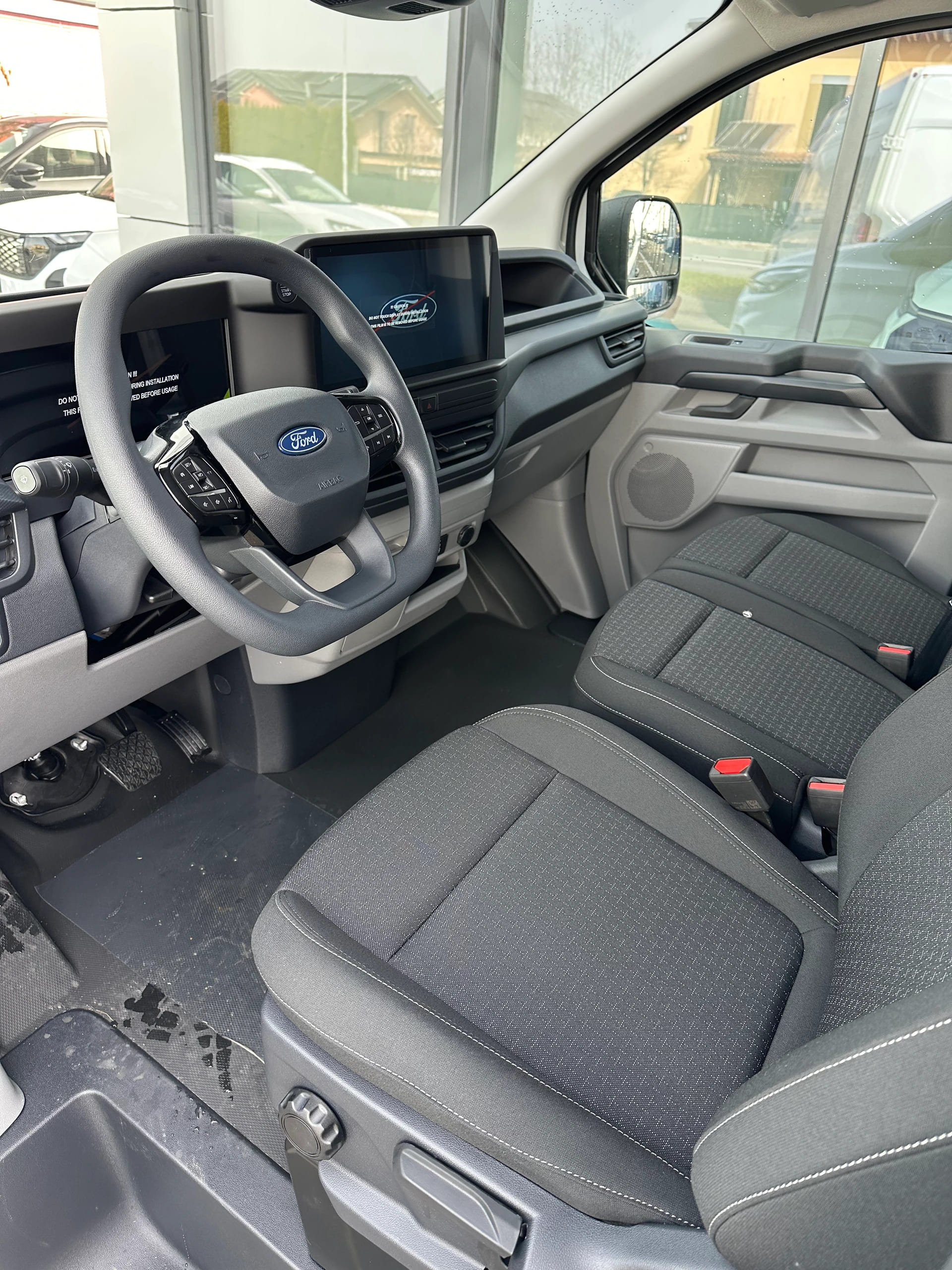 FORD Transit Custom Van 320 L1 2.0 Trend/136CV/Aut.-image-10