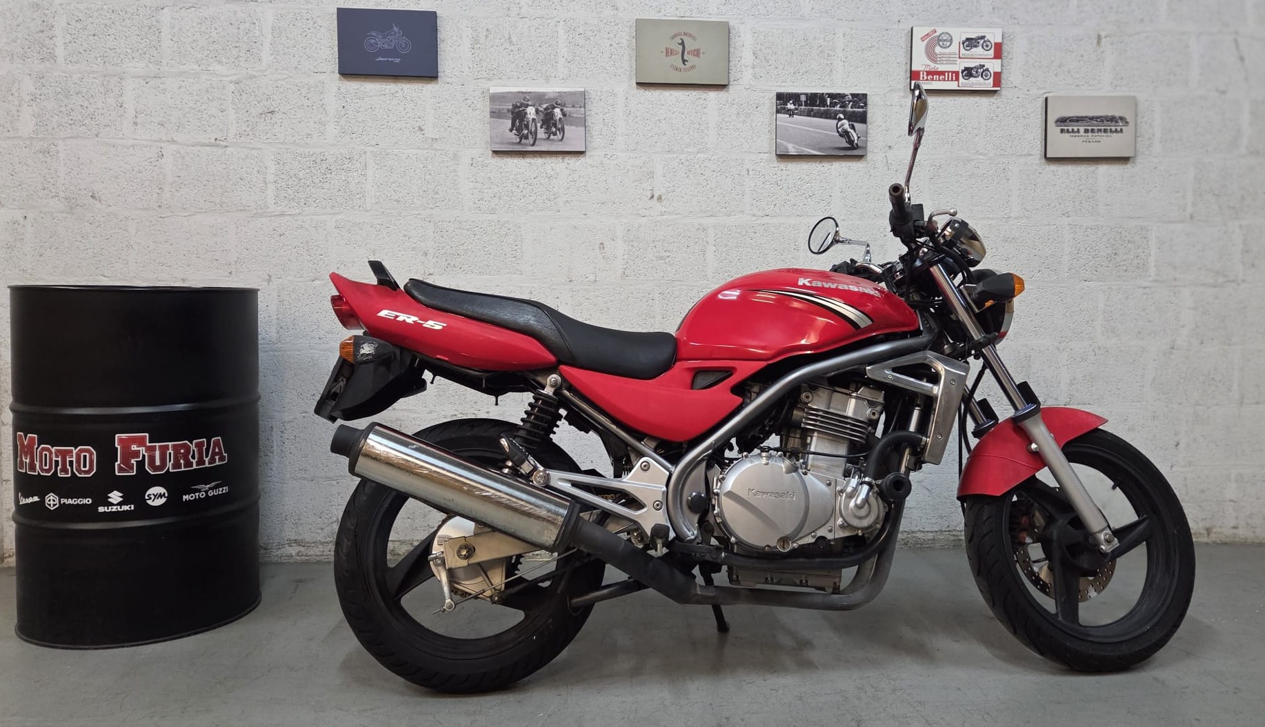 KAWASAKI ER-5