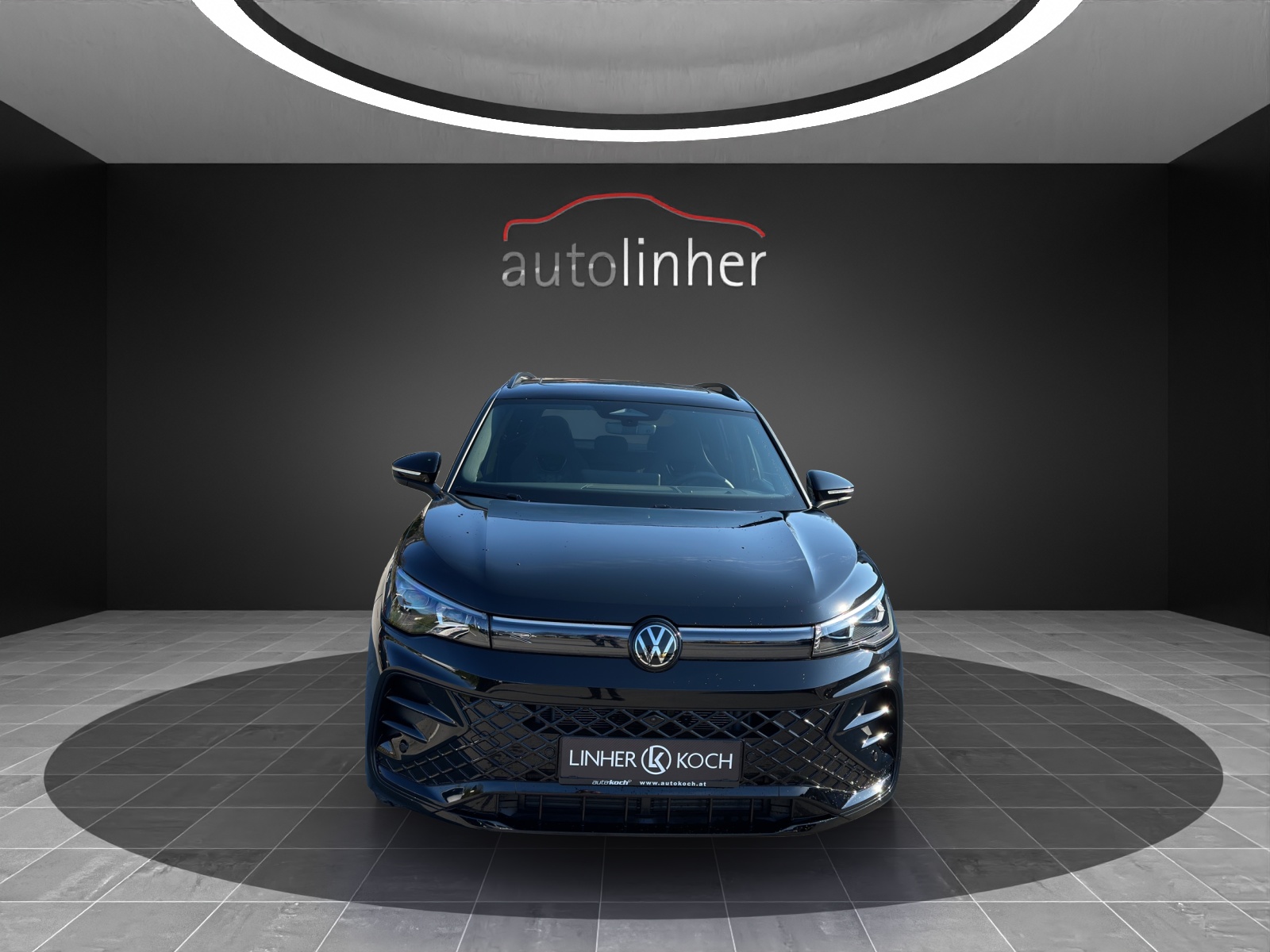 VW Tiguan 2.0 TDI SCR R-Line 4Motion DSG-image-6