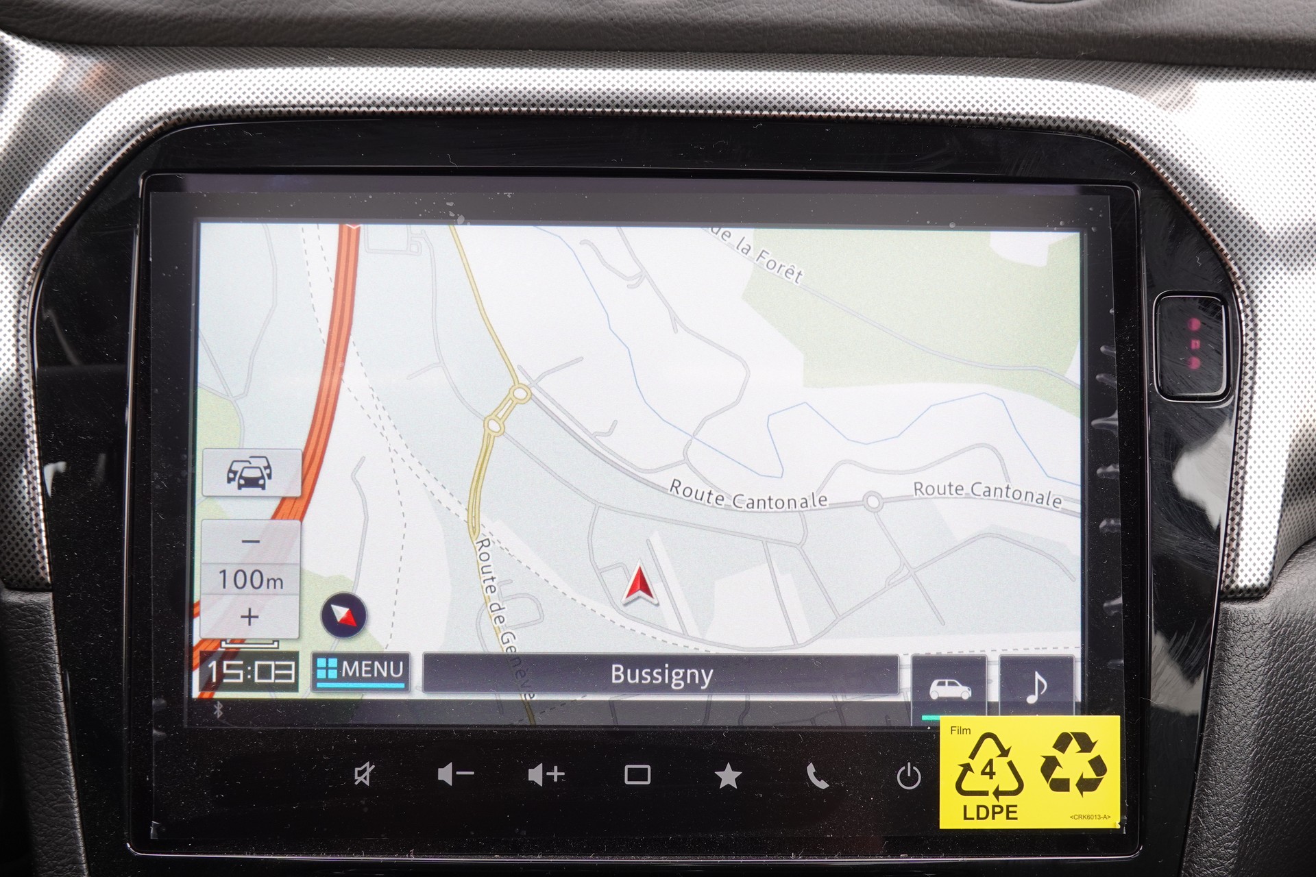 SUZUKI Vitara 1.5 Hybrid Compact Top 4x4 AGS-image-12