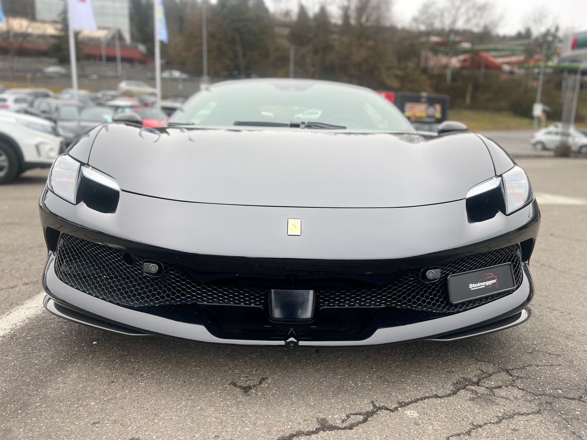 FERRARI 296 GTS-showroom-element-3