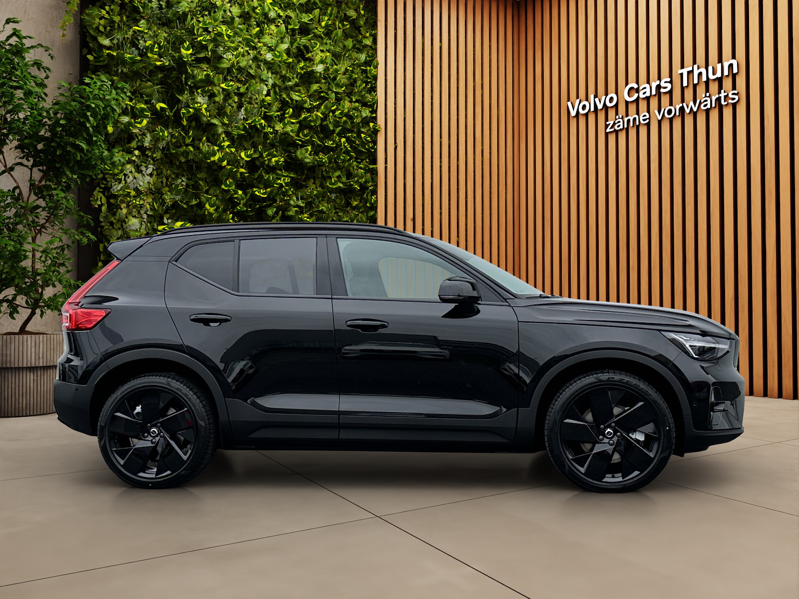 VOLVO EX40 Twin Black Edition AWD-image-4