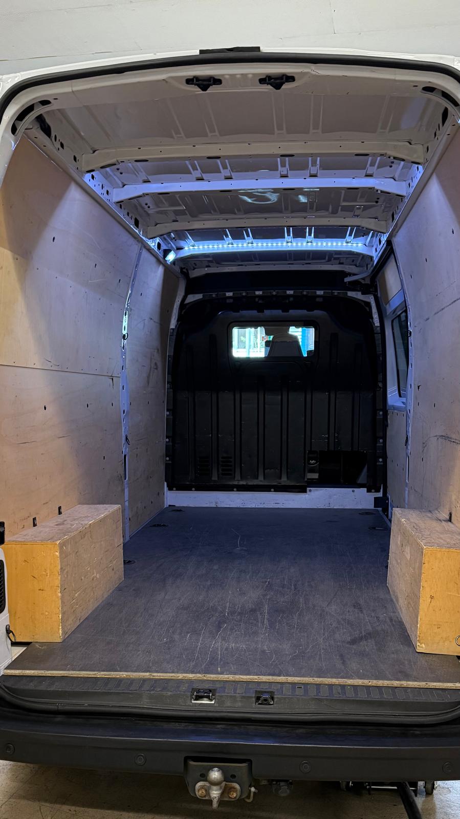 RENAULT Master T35 ENERGY 2.3dCi 170 L3H2 Automatik-image-4