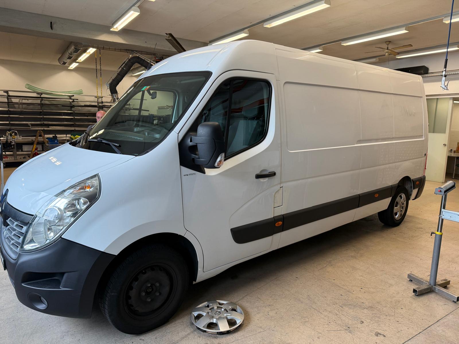 RENAULT Master T35 ENERGY 2.3dCi 170 L3H2 Automatik