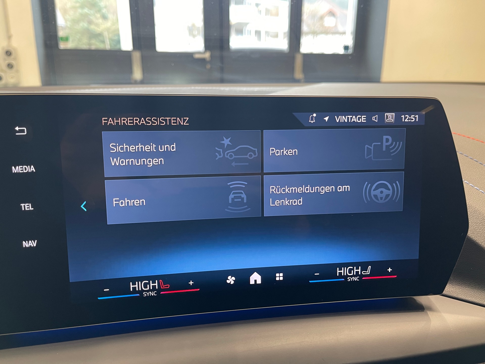 BMW 120 M Sport Steptronic*BROOKLYN GRAU*-image-27