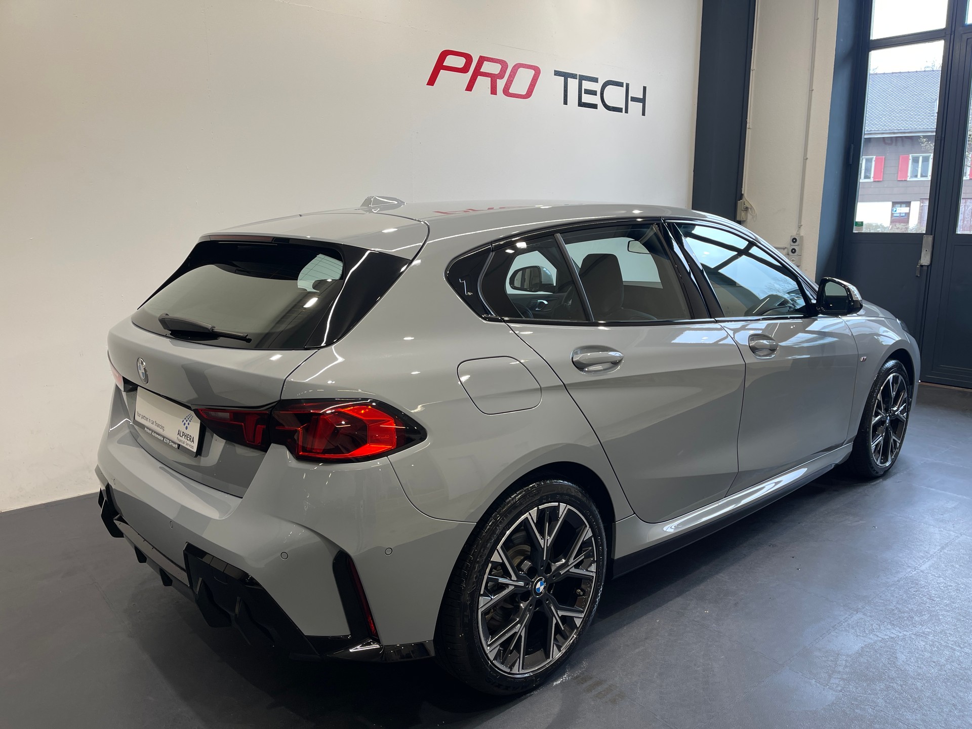 BMW 120 M Sport Steptronic*BROOKLYN GRAU*-image-4